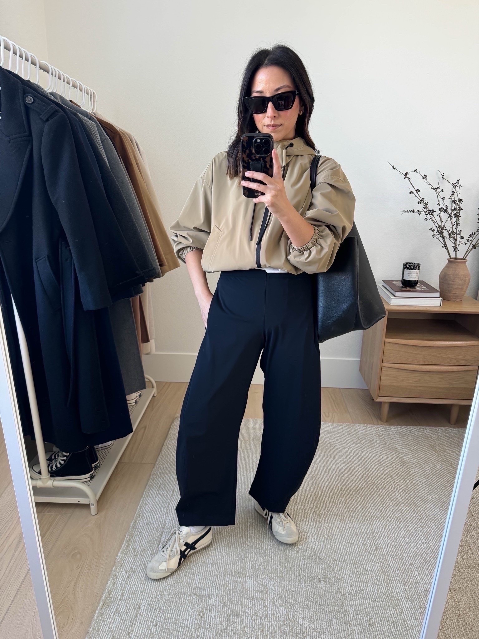 2025 bestselling pant: Ruti On The Loose Work Pant. 

A barrel tech pant if you will. A pant that will work for everything! High rise but not has high as I’d like, so sized up to a petite 4

Zara cropped jacket small (old)
Aritzia tee medium
Ruti pants petite 4
Onitsuka tiger sneakers 4 mens
Mansur Gavriel tote
YSL sunglasses

Mom outfits, petite style, athleisure

#LTKootd #LTKPetite #LTKmomlife