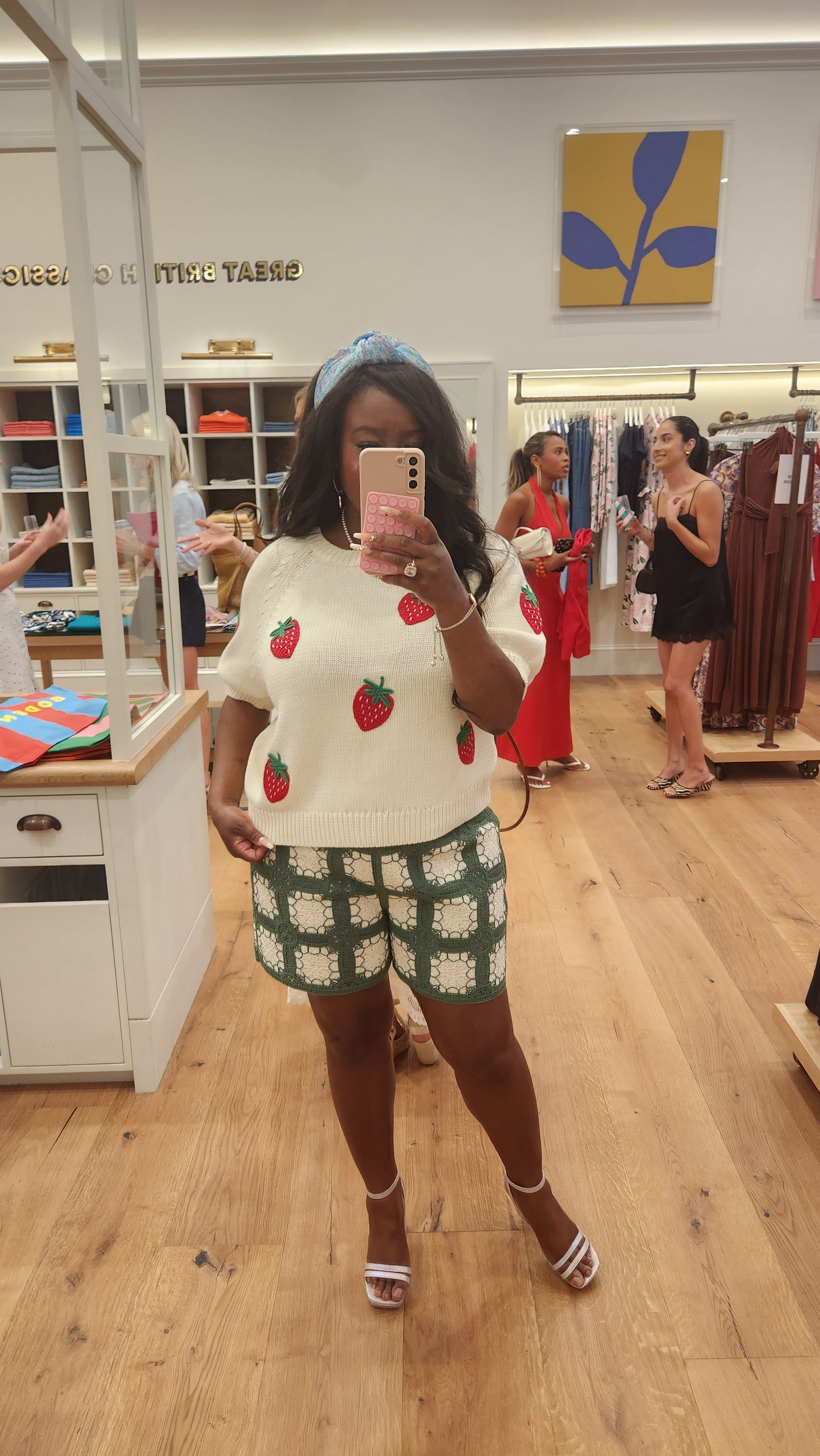 New look from Boden i am wearing a size 12 in the bottom and a size L 

#LTKMidsize #LTKPlusSize #LTKWorkwear
