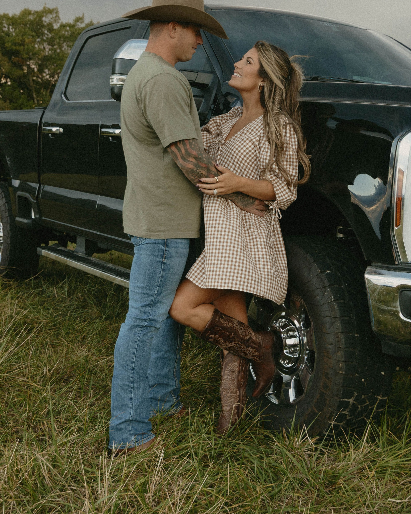 Field photography dress of your dreams 🤎

Wearing a size small! 
#westernfashion #westernstyle 

#LTKStyleTip