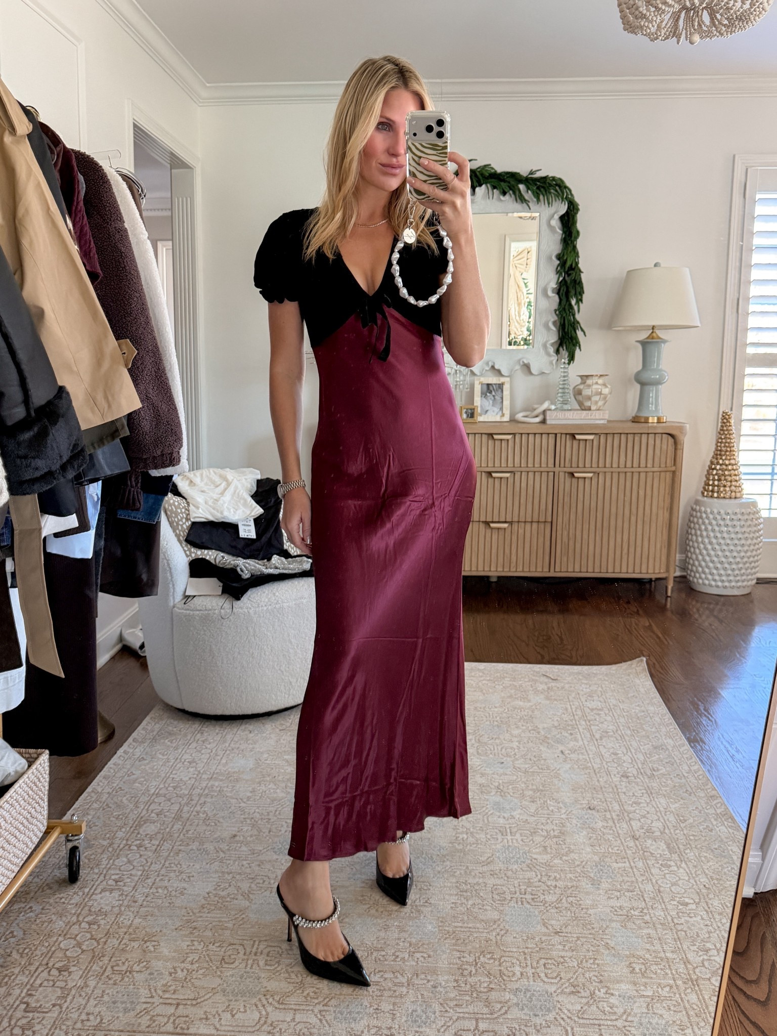 The perfect Christmas Eve dress! Runs tts, wearing an xsmall! 

#LTKHoliday #LTKSeasonal #LTKgrwm