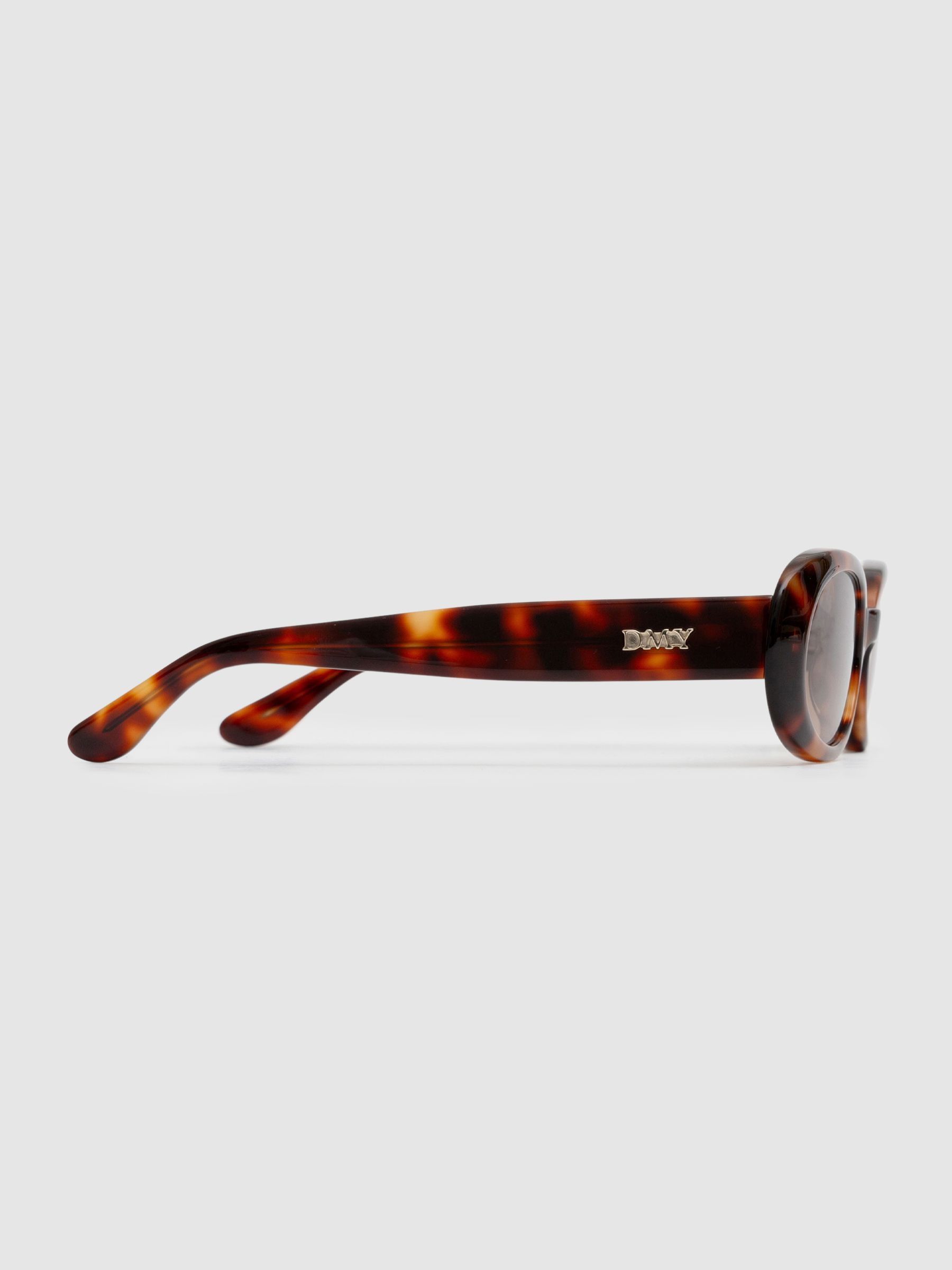 Reiss DMY Studios Oval Tortoiseshell Sunglasses in Tortoise - REISS | Reiss UK