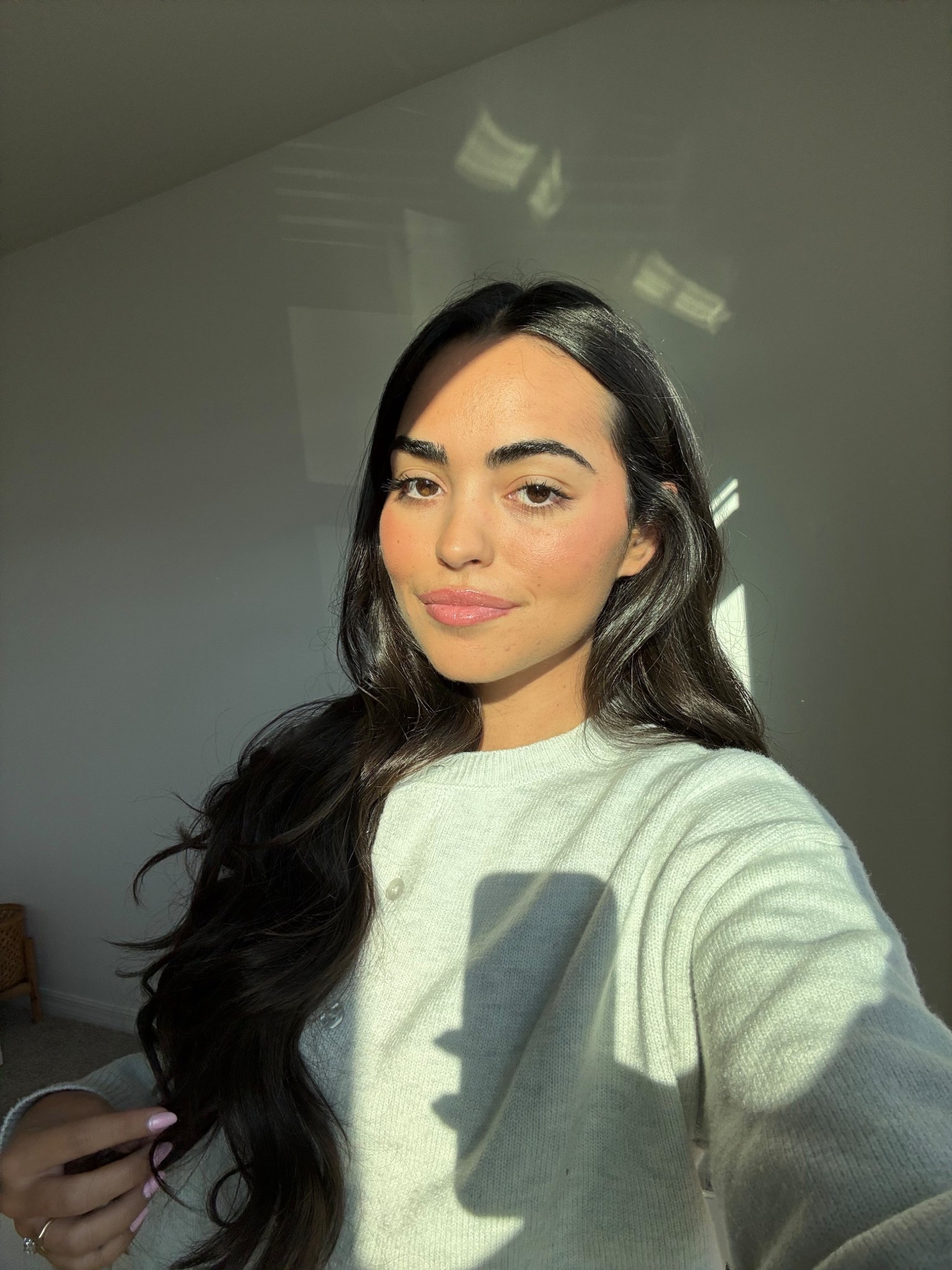easy makeup look for a glowy hydrated face <3 

fall makeup, easy makeup, lip combo, moisturizer, cleanser, halo glow, foundation, glowy makeup

#LTKGiftGuide #LTKFindsUnder50 #LTKBeauty