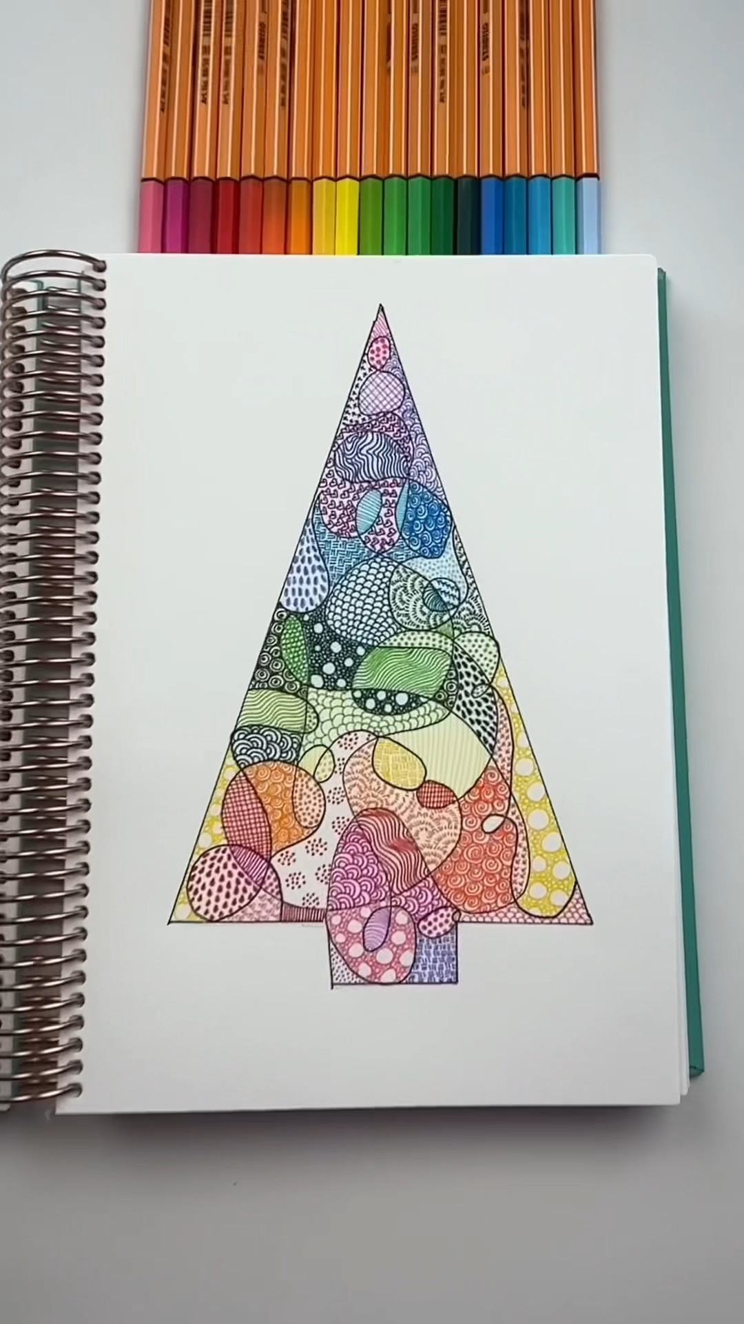 Easy Christmas tree drawing idea 