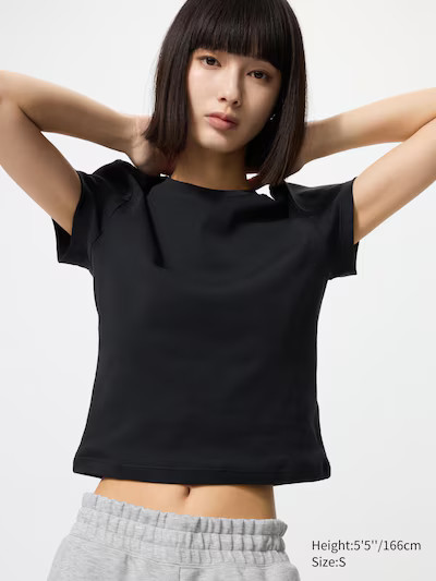 Mini T-ShirtBestsellerColor: 09 BLACKSize: WOMEN SXXSXSSMLXLXXLSize GuideGet help with
finding yo... | UNIQLO (US)