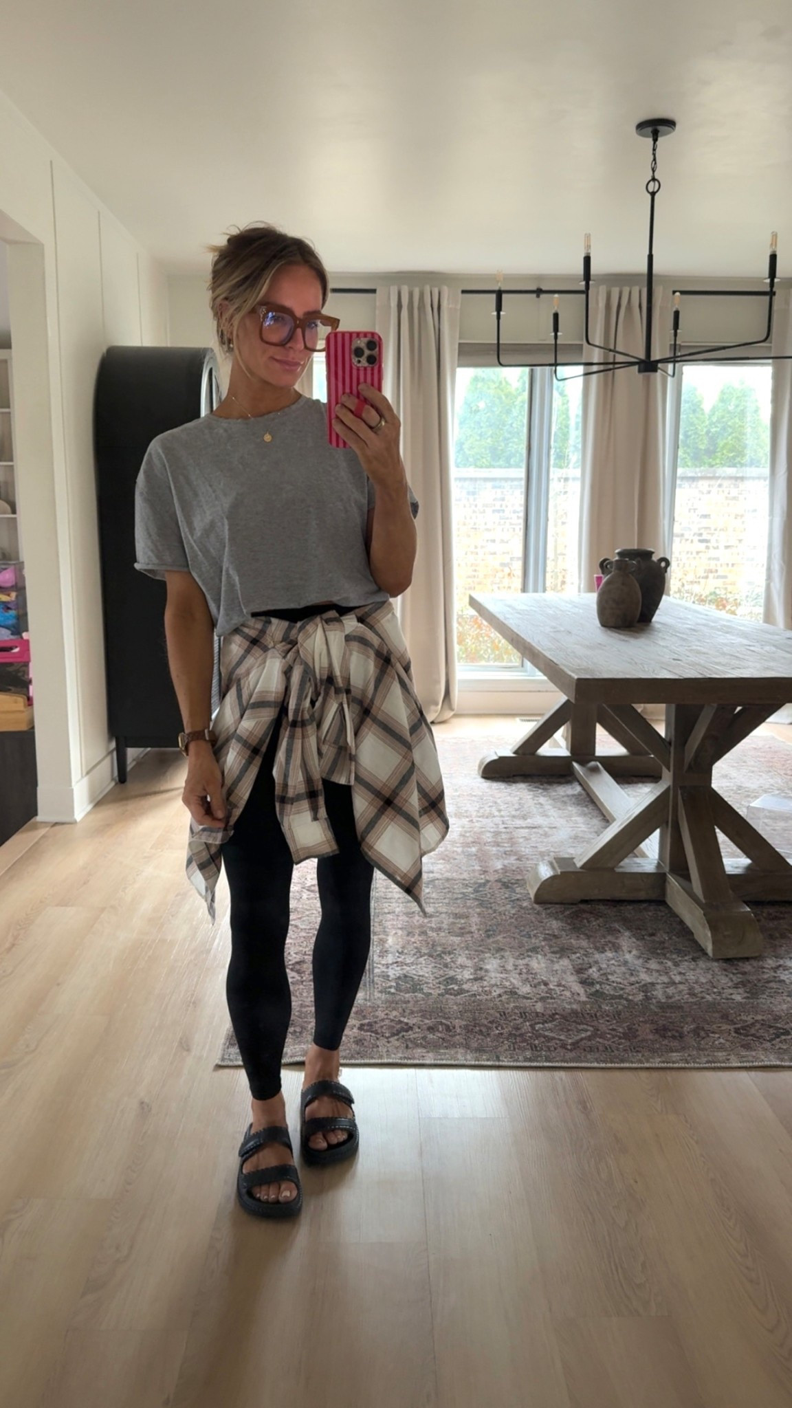 My 8 year old has volleyball practice tonight. Here’s what I’m wearing!

Leggings: XS
Tee: XS
My plaid shirt is older from Walmart 

New necklace 🤌🏽
Use code LOLAMARIE for my MF jewels 😍