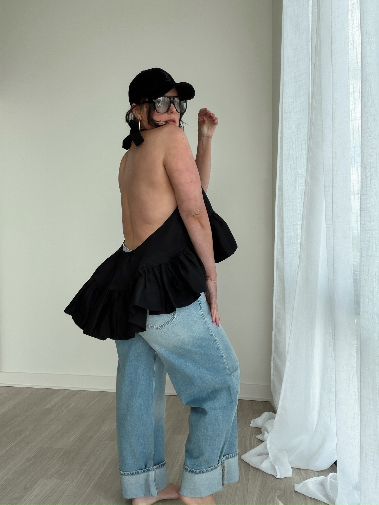 Denim and a cute top.  

Wearing to true size  

#LTKSeasonal #LTKActive #LTKootd