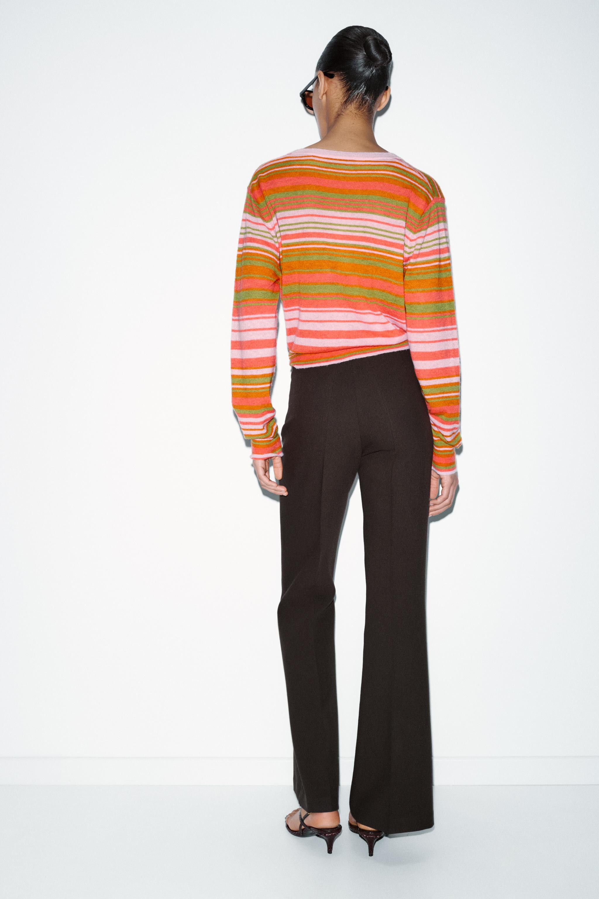 GILET EN MAILLE À RAYURES | Zara FR