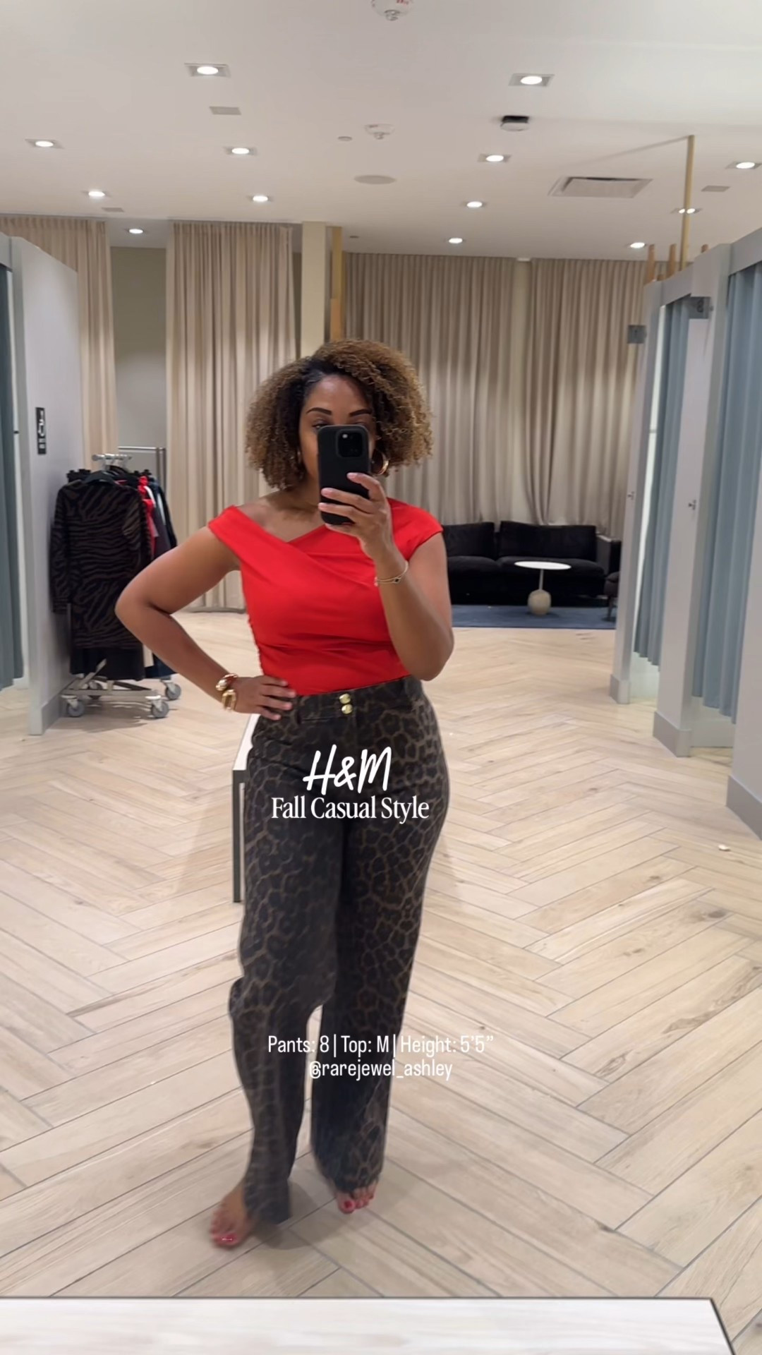 Fall casual style just in time for the holidays! @hm

Size reference:
Pants: 8 (has a little stretch)
Top: M

#fallstyle #falloutfit #tryon #denim #jeans #animalprint #leoparddenim #leopardprint #red #offshoulder #redtop #styleinspo #outfitinspiration #ootd #lotd #giftideas #giftsforher #gifting #holiday #trending

#LTKSeasonal #LTKFindsUnder50 #LTKStyleTip