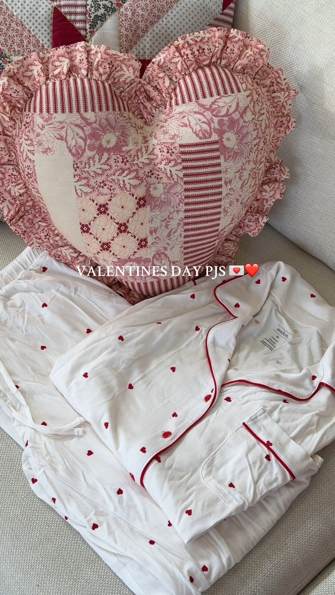 Sooo comfy I love these so much!! 💌

#LTKFindsUnder50 #LTKSeasonal #LTKselfcare