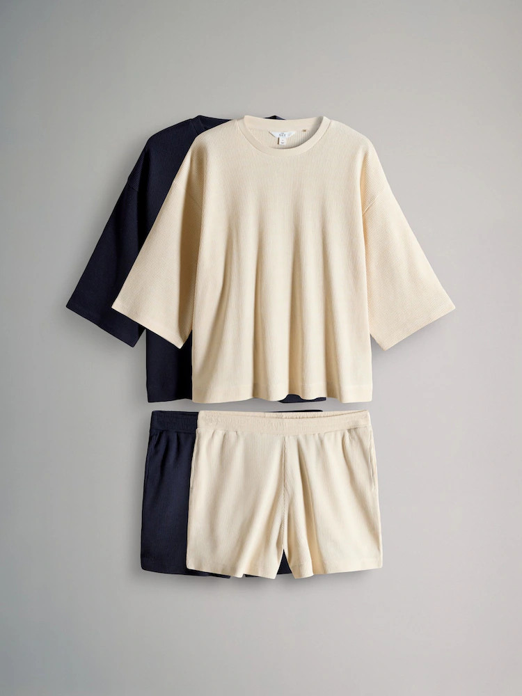 The Set 2 Pack \u2013 \u00dcbergro\u00dfes T-Shirt und kurzes Waffel-Lounge-Set | Next EU