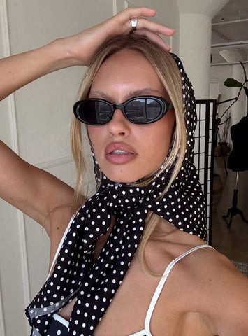Cassianer Sunglasses Black | Princess Polly US