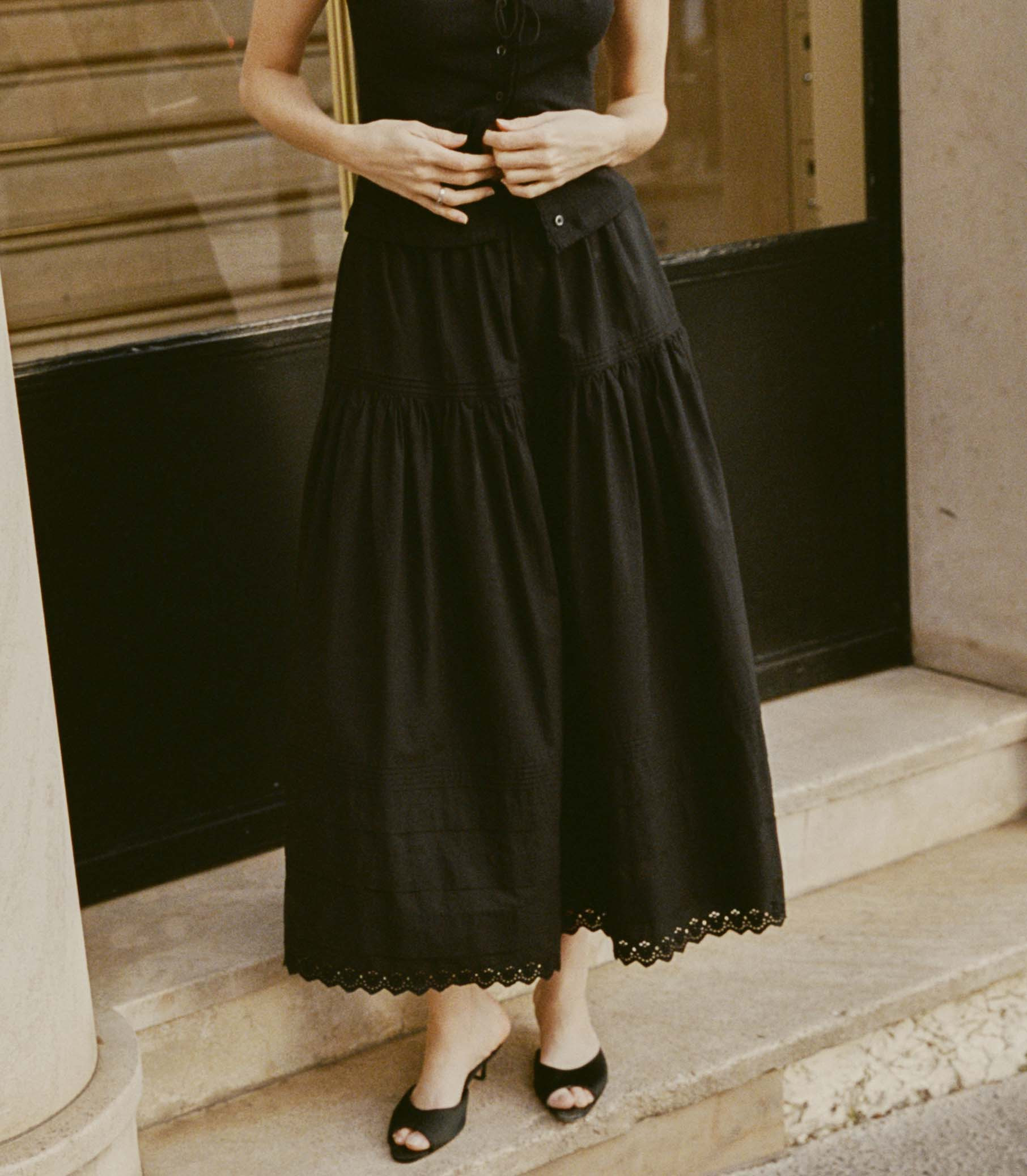 Sebastiane Skirt - Black | D\u00d4EN | DOEN
