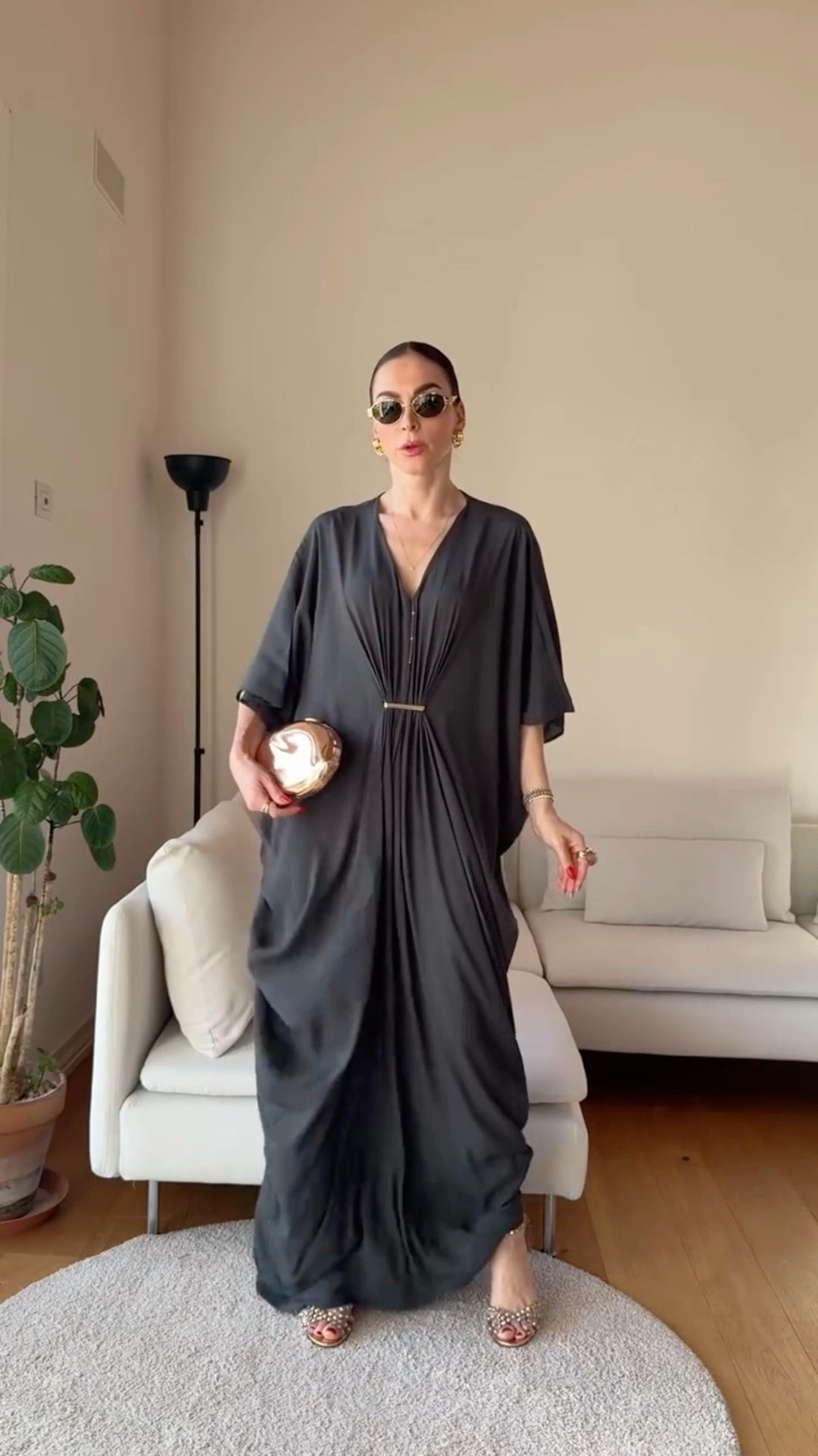 Soft luxury… but evening ✨

This is the kind of dress that does everything for you. No effort, no overthinking, just pure elegance.

Flowy, minimal, and quietly expensive.

Dress S

🔍 evening outfit aesthetic, black elegant dress, minimal chic look, luxury evening style, classy outfit inspiration

#LTKuk #LTKeurope #LTKspring

#LTKgrwm #LTKSeasonal #LTKootd