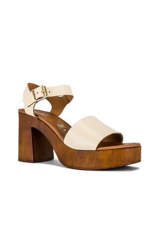 Seychelles Manila Sandal in Ivory Leather from Revolve.com | Revolve Clothing (Global)