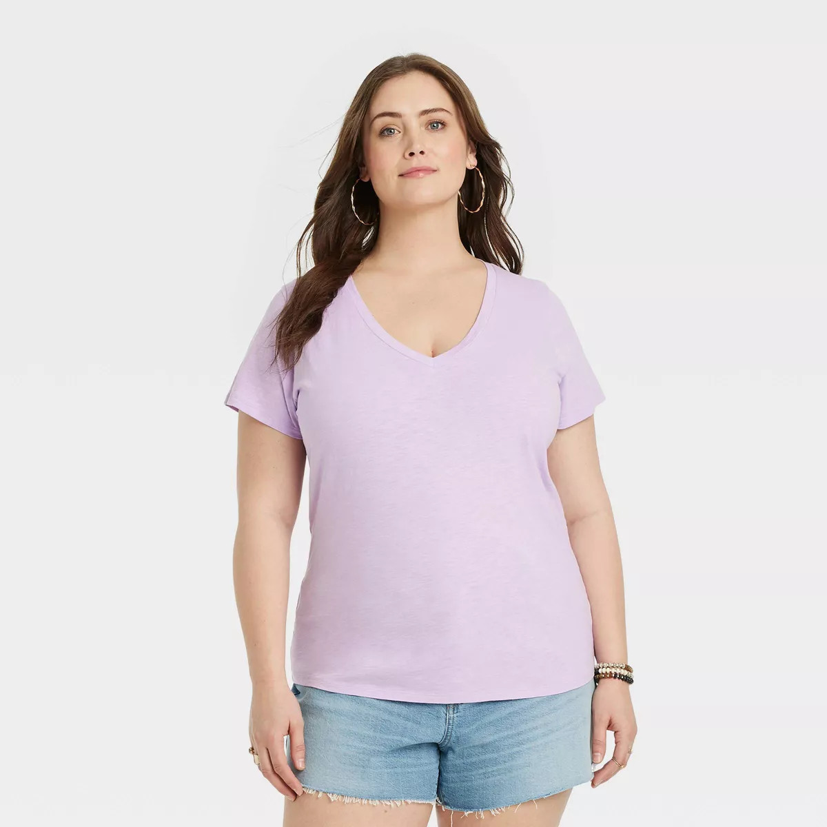 Women's Fitted Short Sleeve V-Neck T-Shirt - Universal Thread™ | Target
