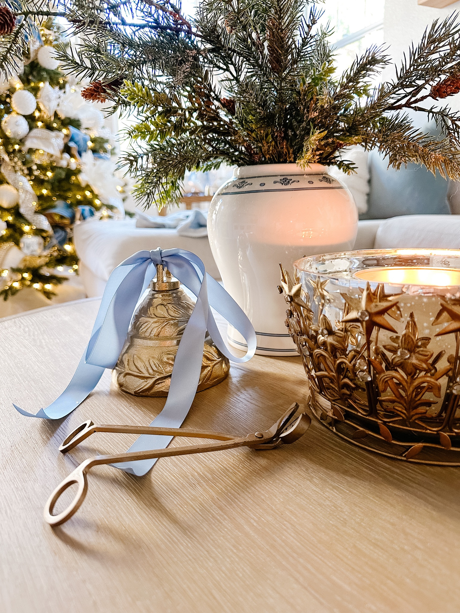 Coffee table styling 

#LTKHome #LTKHoliday