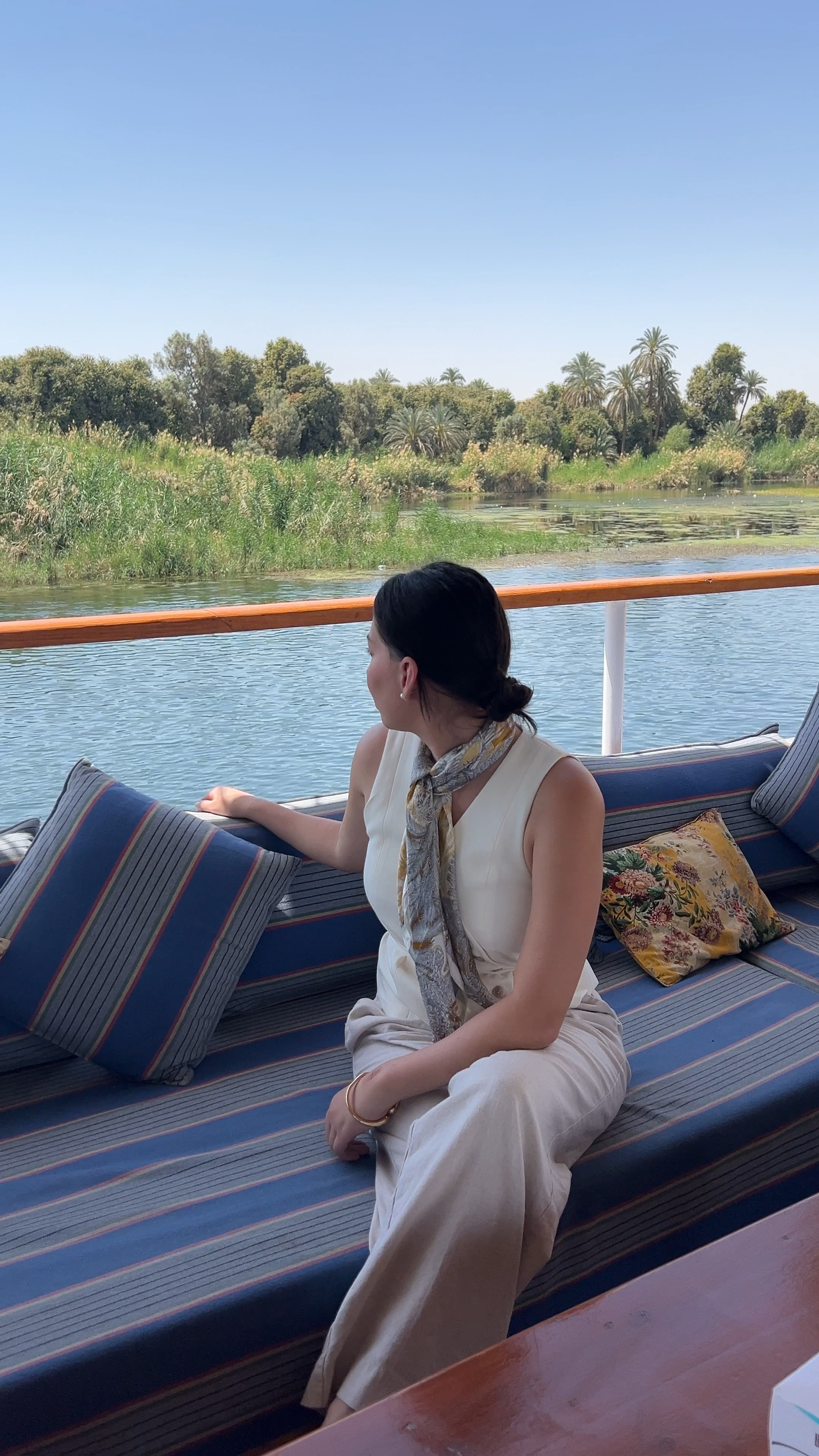 📍Luxor, Egypt
It’s giving “Death on the Nile Vibes”. I went on the most beautiful vacation in a cruise of the Nile and of course picked outfits inspired by the movie (which is one of my favorites). The cruise ship actually stopped at most of the places seen in the movie! Unforgettable experience. 

#vacation #outfit #inspired #egypt #movie #cruise #classy #elevated #scarf #kercheif #white

#LTKTravel