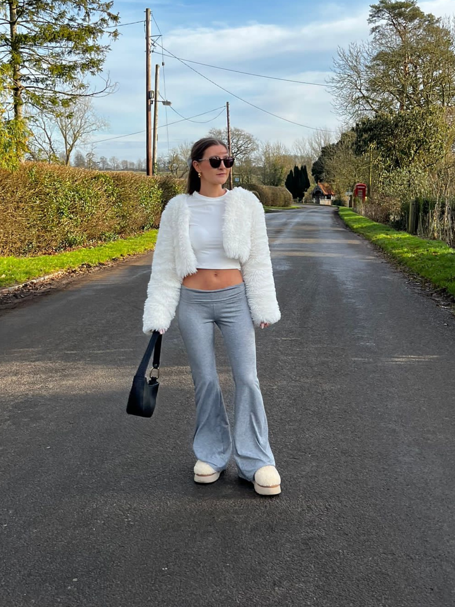 casual outfit, grey leggings 🤍

#LTKSeasonal #LTKSpringSale #LTKfindsunder50