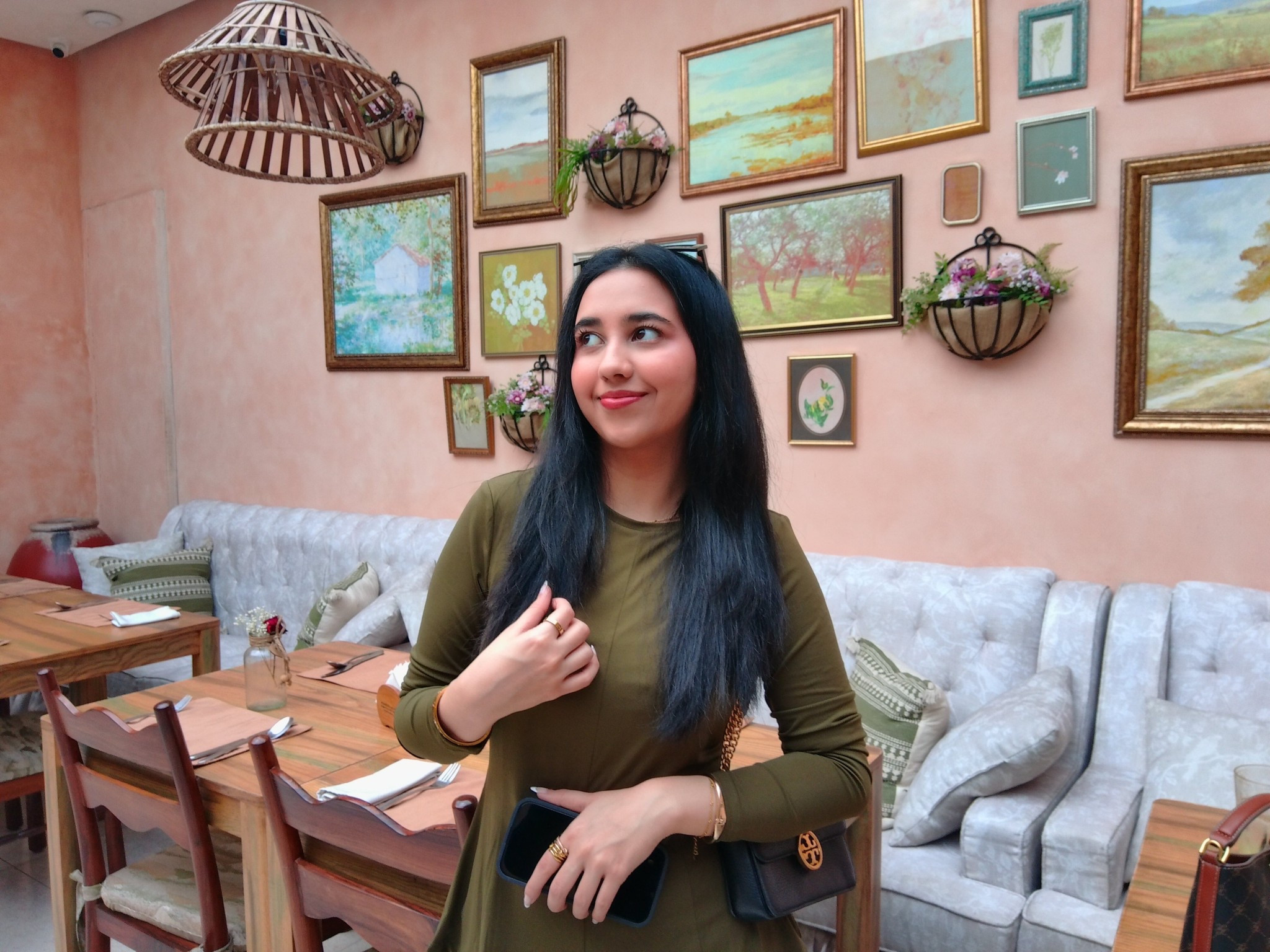 olive green fit 

#LTKSpringSale #LTKootd #LTKBeauty