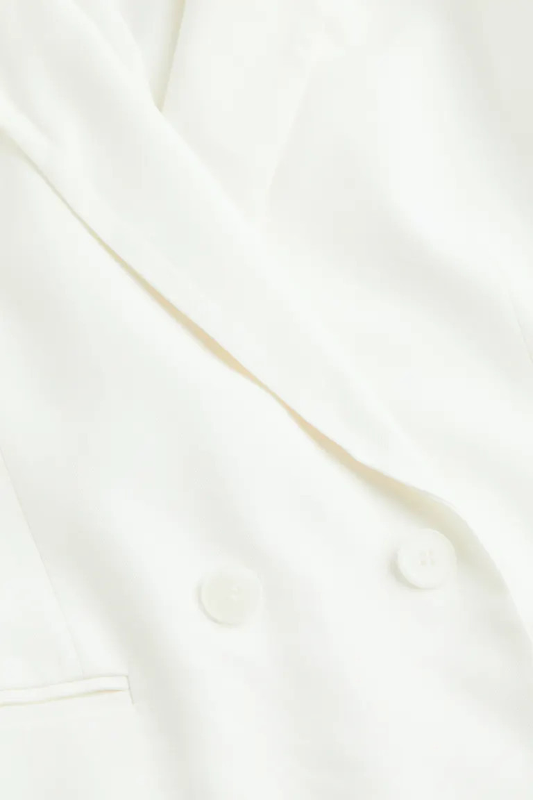 Double-breasted blazer | H&M (UK, MY, IN, SG, PH, TW, HK)