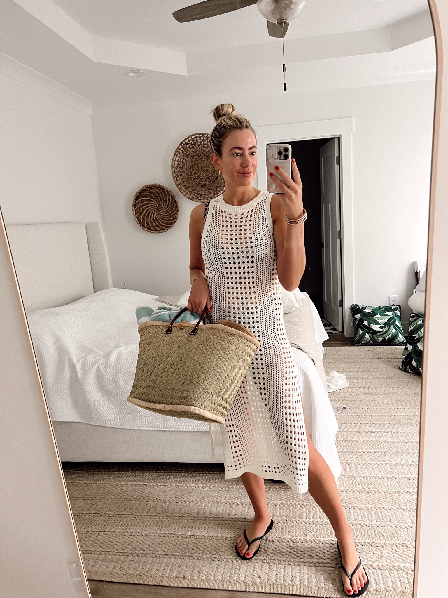 Wknd beach look🌴

Crochet beach coverup size M
Current beach read 📚
Swim top S
Swim bottom M (diff print)
Beach tote was a Marshalls find 



#LTKstyletip #LTKxPrimeDay #LTKunder50