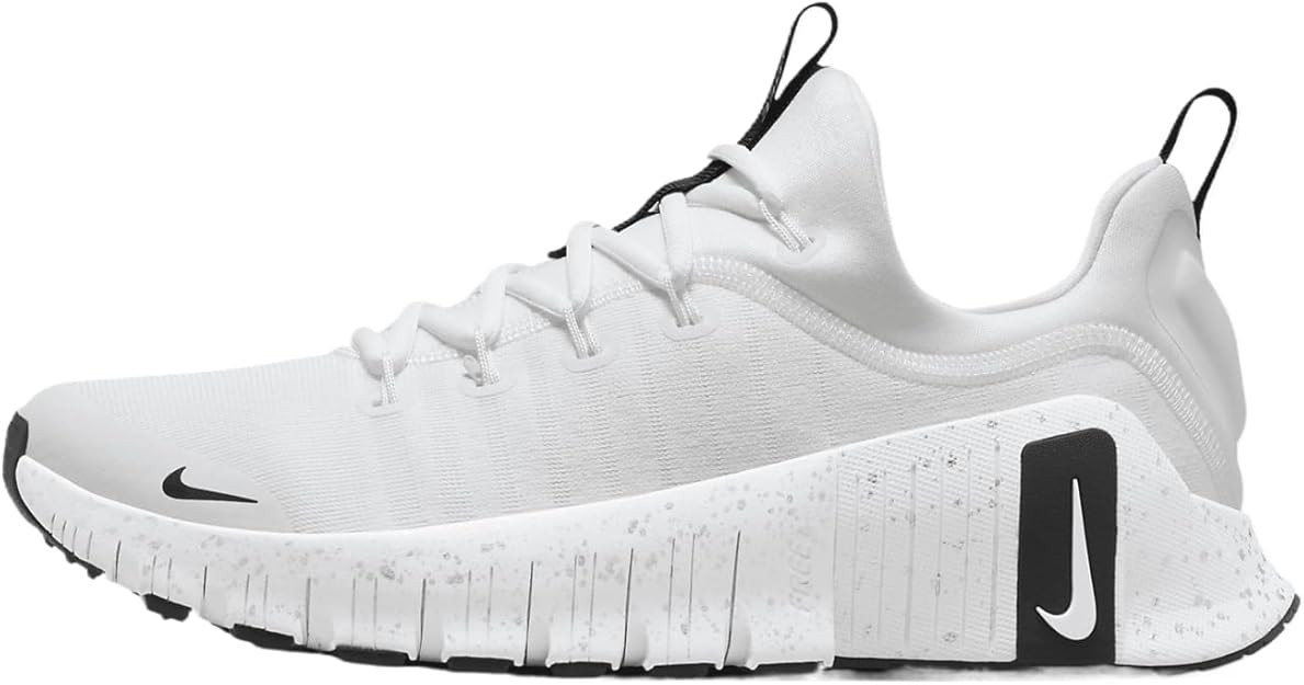 Nike Free Metcon 6 Women's Workout Shoes (HQ3510-100, White/Metallic Silver/Light Smoke Grey/Blac... | Amazon (US)