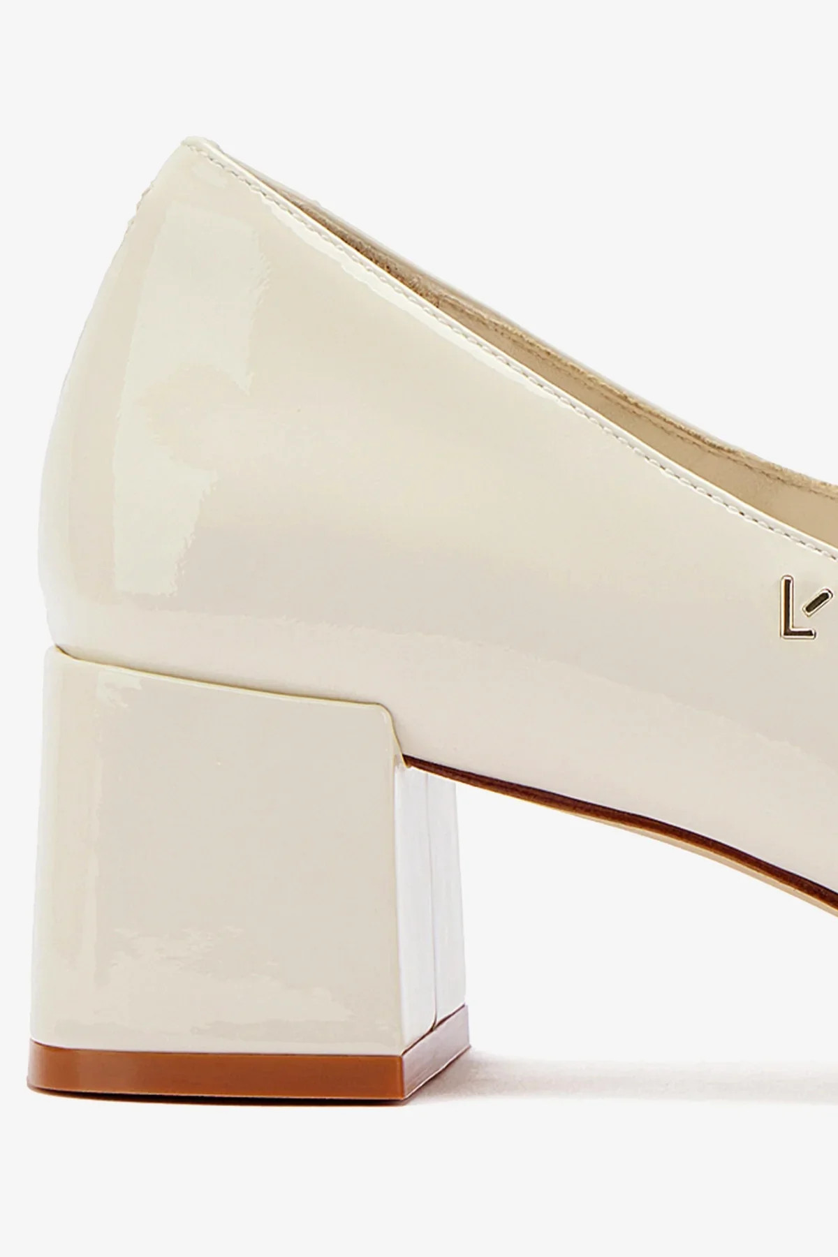 Blair Block Pump In Ivory Patent | Larroude