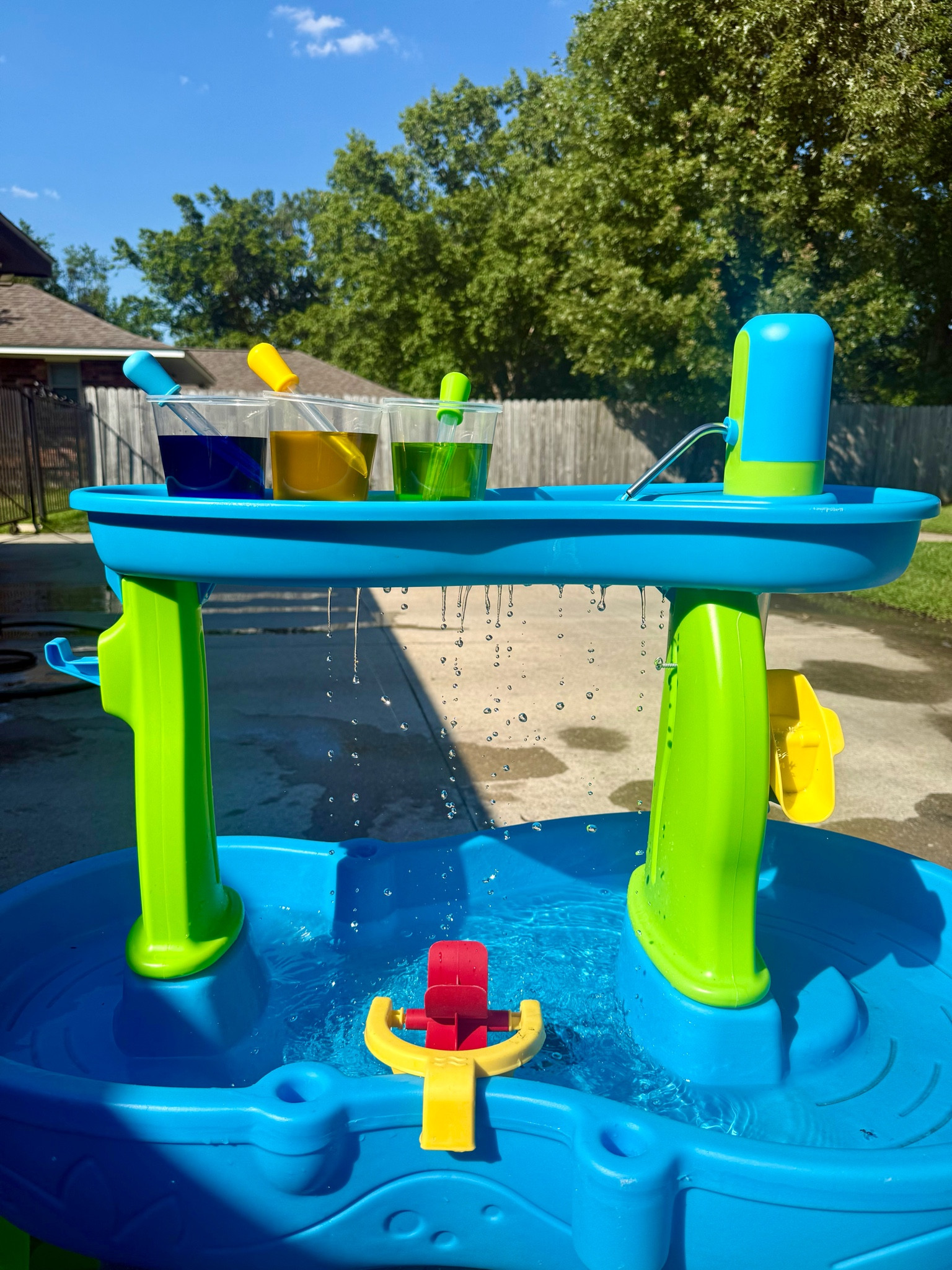We broke out our water table today and my boys had an absolute blast! The water pump is a must, but the colored water and droppers made it even more fun!

#waterfun #toddlerplay #toddlermom #watertable #summerfun