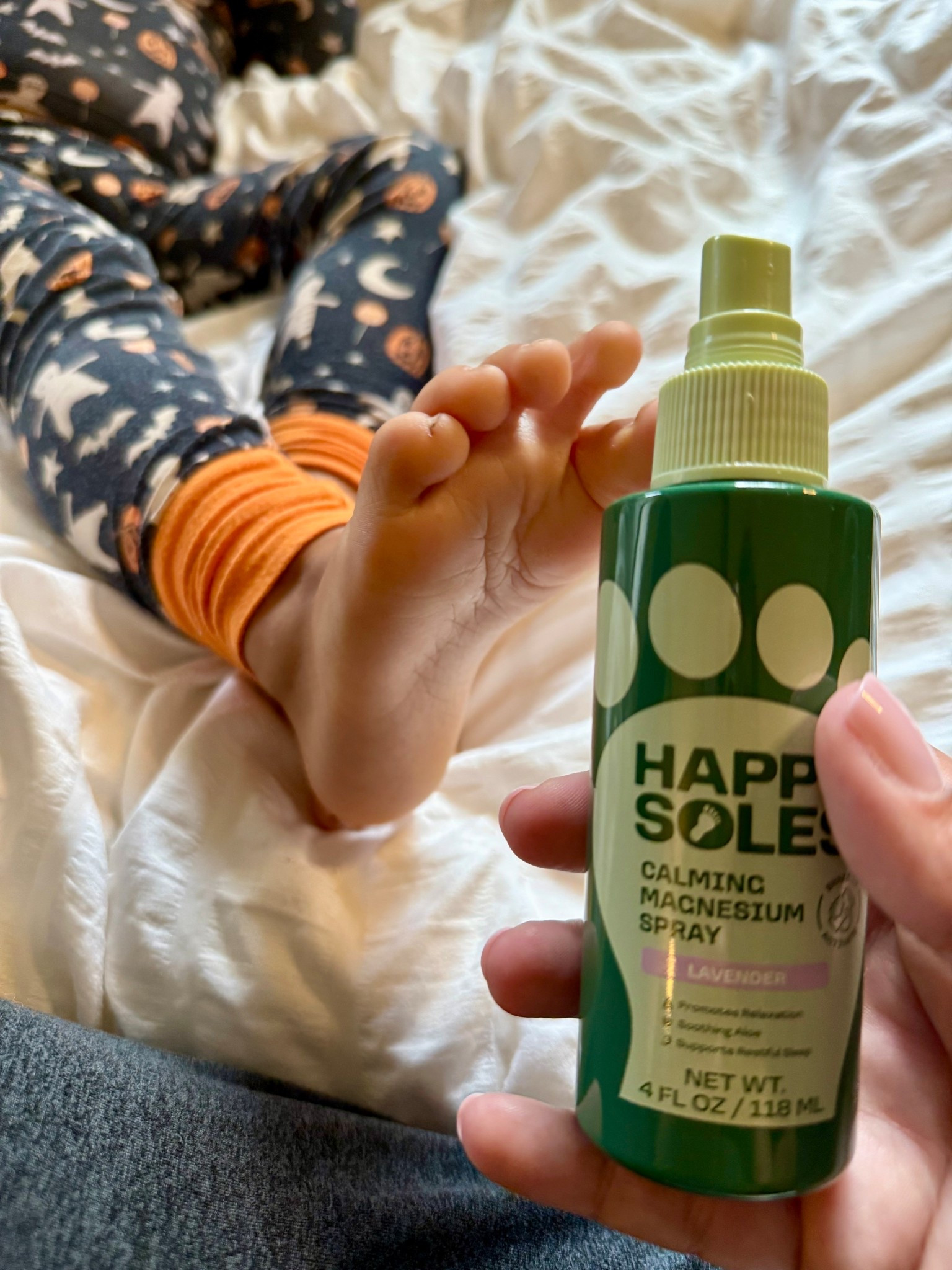 34 weeks pregnant = achey feet, restless nights, and hard to wind down. 

 This lavender magnesium spray has become such a lifesaver in my nightly routine — the combo of magnesium + soothing aloe actually helps me relax at the end of the day.
And it’s not just me… my 3-year-old gets a couple spritzes on his little feet before bed too, and it helps him settle down after his busy days. 


 Paraben-free

 100% vegan + cruelty-free

 Normally $19.xx, but right now it’s just $13.xx (30% off!)

@itshappysoles #amazonfinds #ad

#LTKKids #LTKBeauty #LTKBump