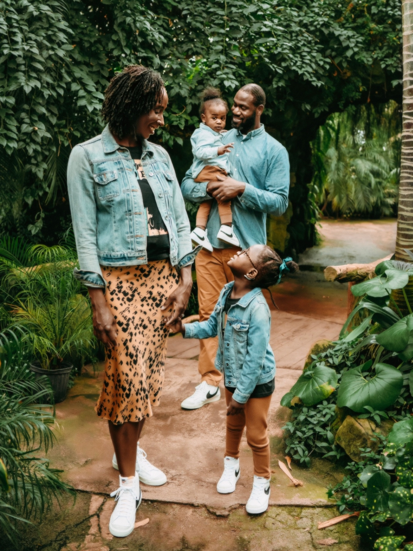 Family matching Neutrals 

#LTKunder50 #LTKbump #LTKfamily