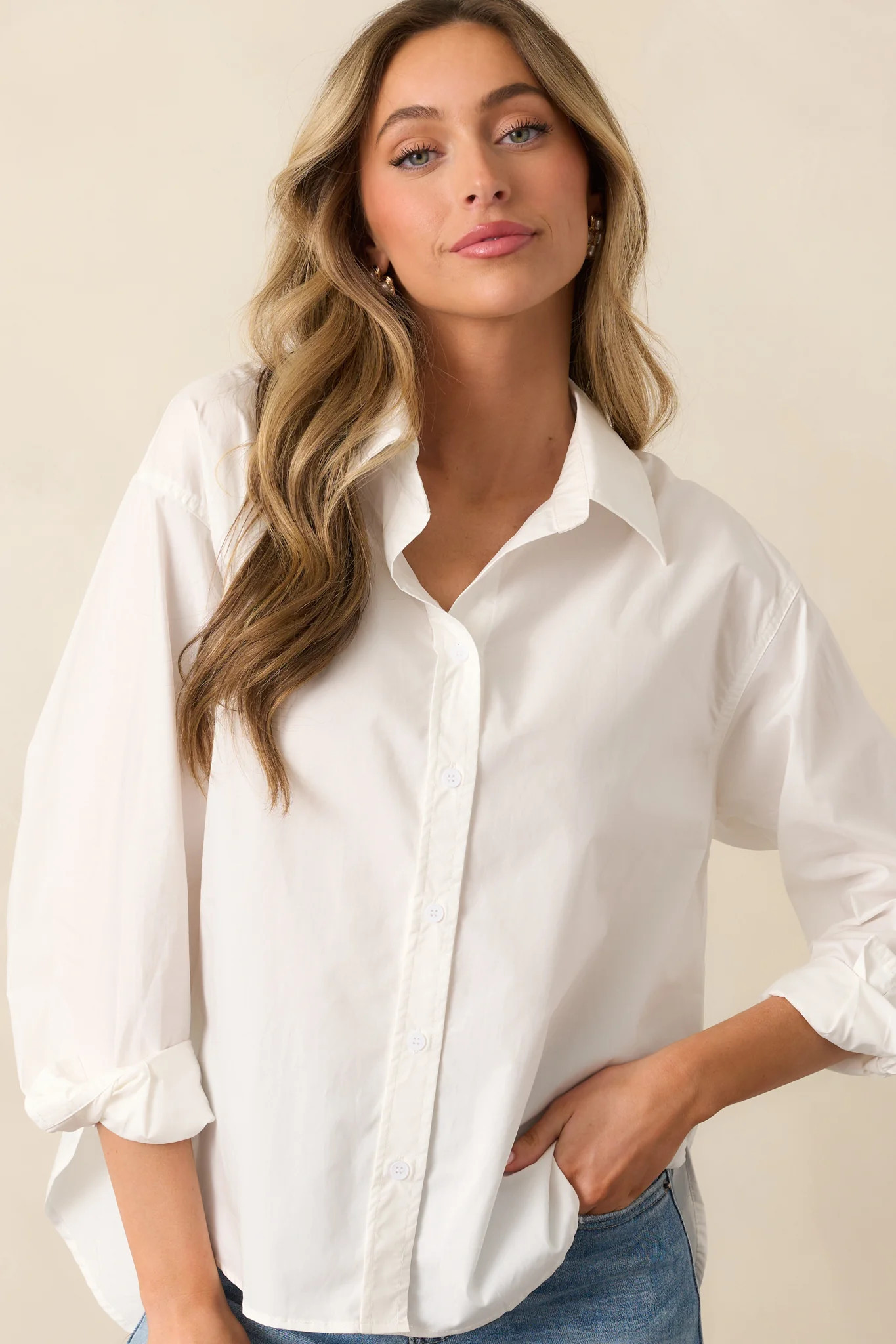 Through The Seasons White Cotton Button Front Top | Red Dress