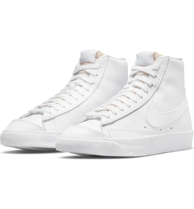 Blazer Mid '77 SE Sneaker (Women) | Nordstrom