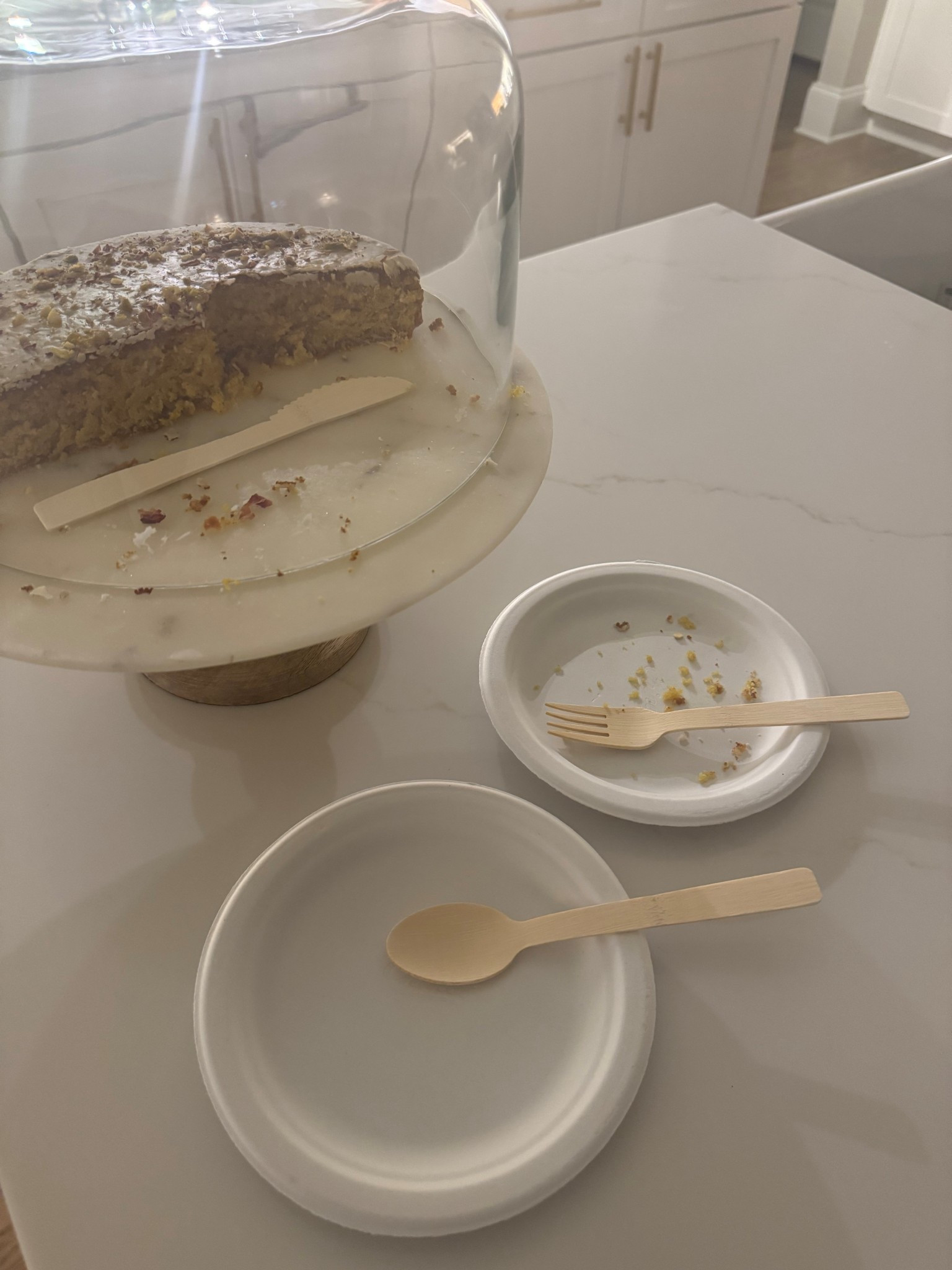 You don’t have to sacrifice sustainability for convenience 🌿 I go for unbleached paper plates and compostable cutlery. Couldn’t find my exact ones, but I linked the next best picks I’d go for 👇🏽

#LTKHome #LTKParties #LTKFamily