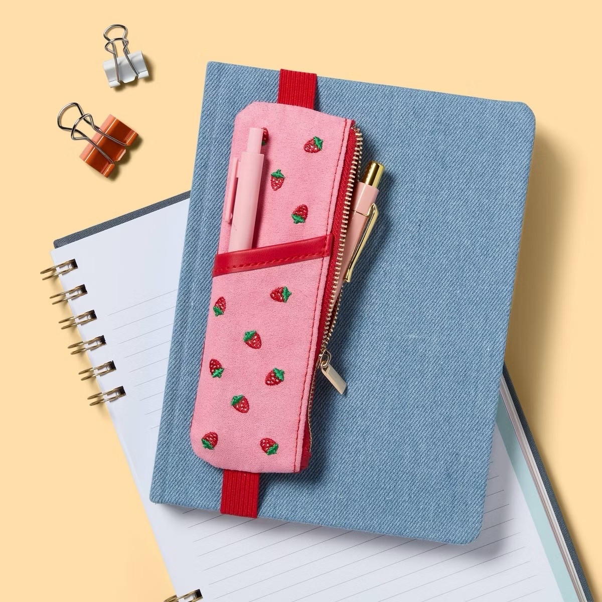 Pretty Pencil Pouches ✏️👝

#LTKTravel #LTKmomlife #LTKdayinmylife