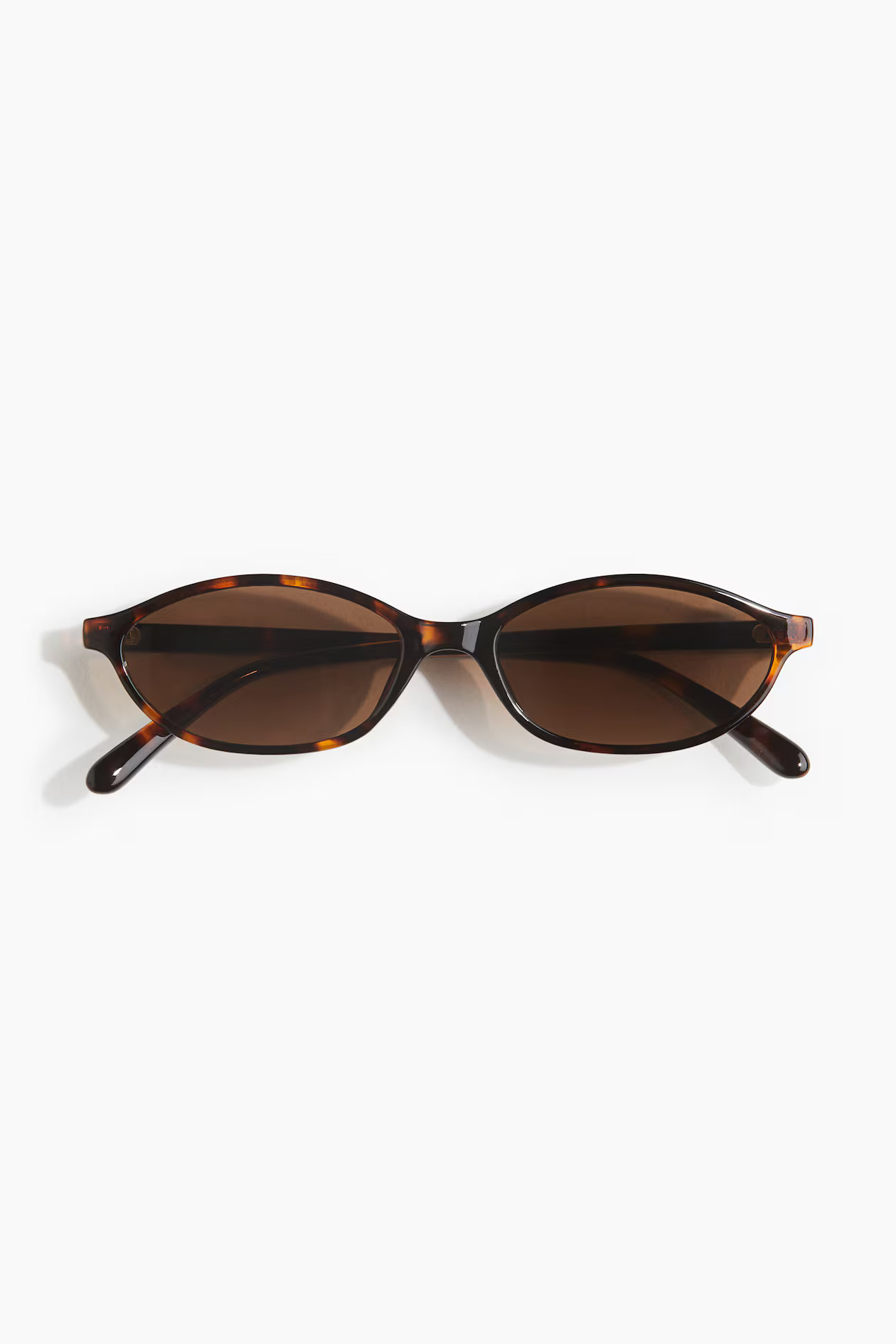 Oval sunglasses | H&M (UK, MY, IN, SG, PH, TW, HK)