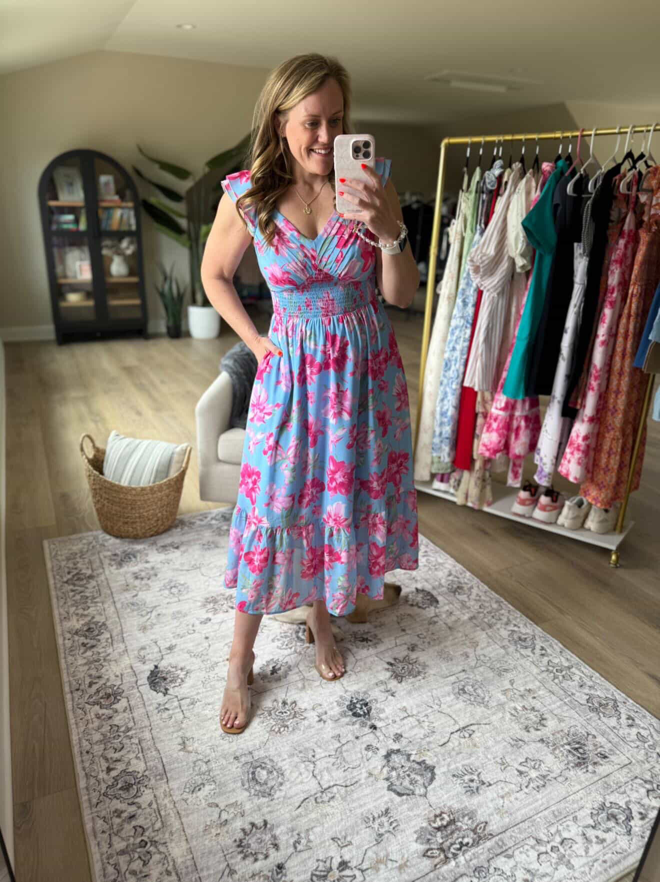 Floral midi dress

Amazon fashion summer dress summer outfit wedding guest dress

#LTKgrwm #LTKootd #LTKWedding