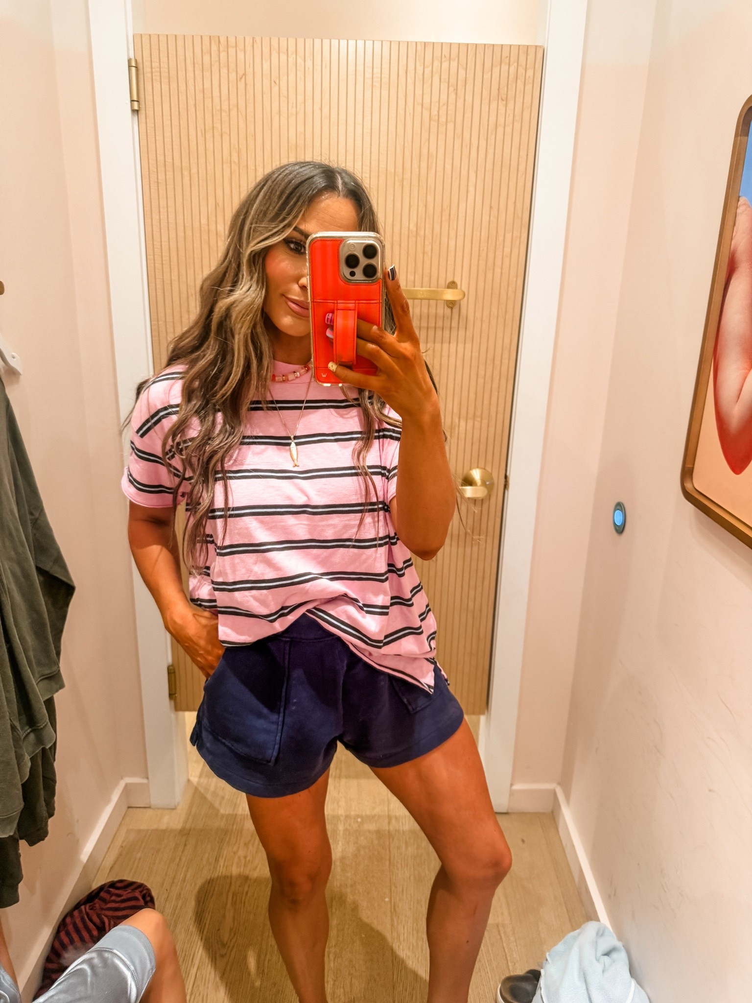 Size small 
Oversized tee

#LTKSaleAlert #LTKOver40 #LTKTall