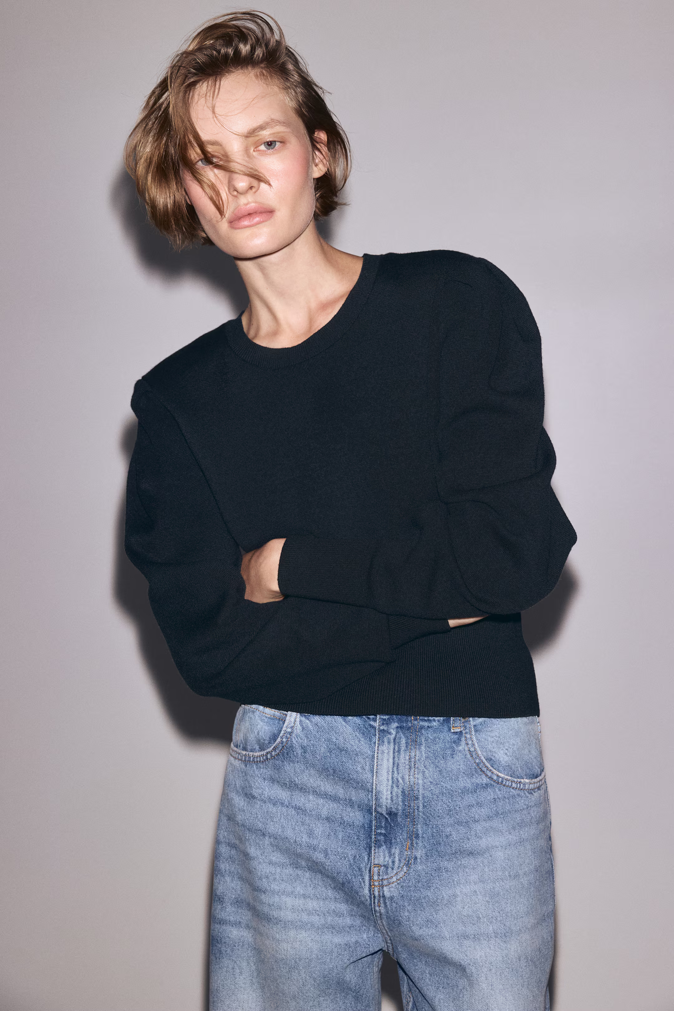 Top with Shoulder Pads - Dark green - Ladies | H&M US | H&M (US + CA)