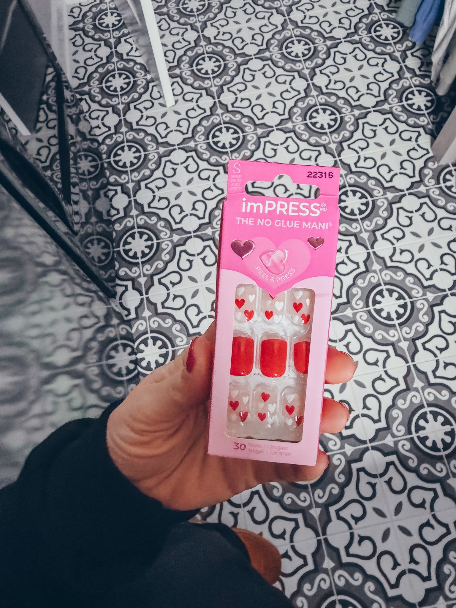 Valentine press on nails

#LTKgrwm #LTKValentine #LTKBeauty