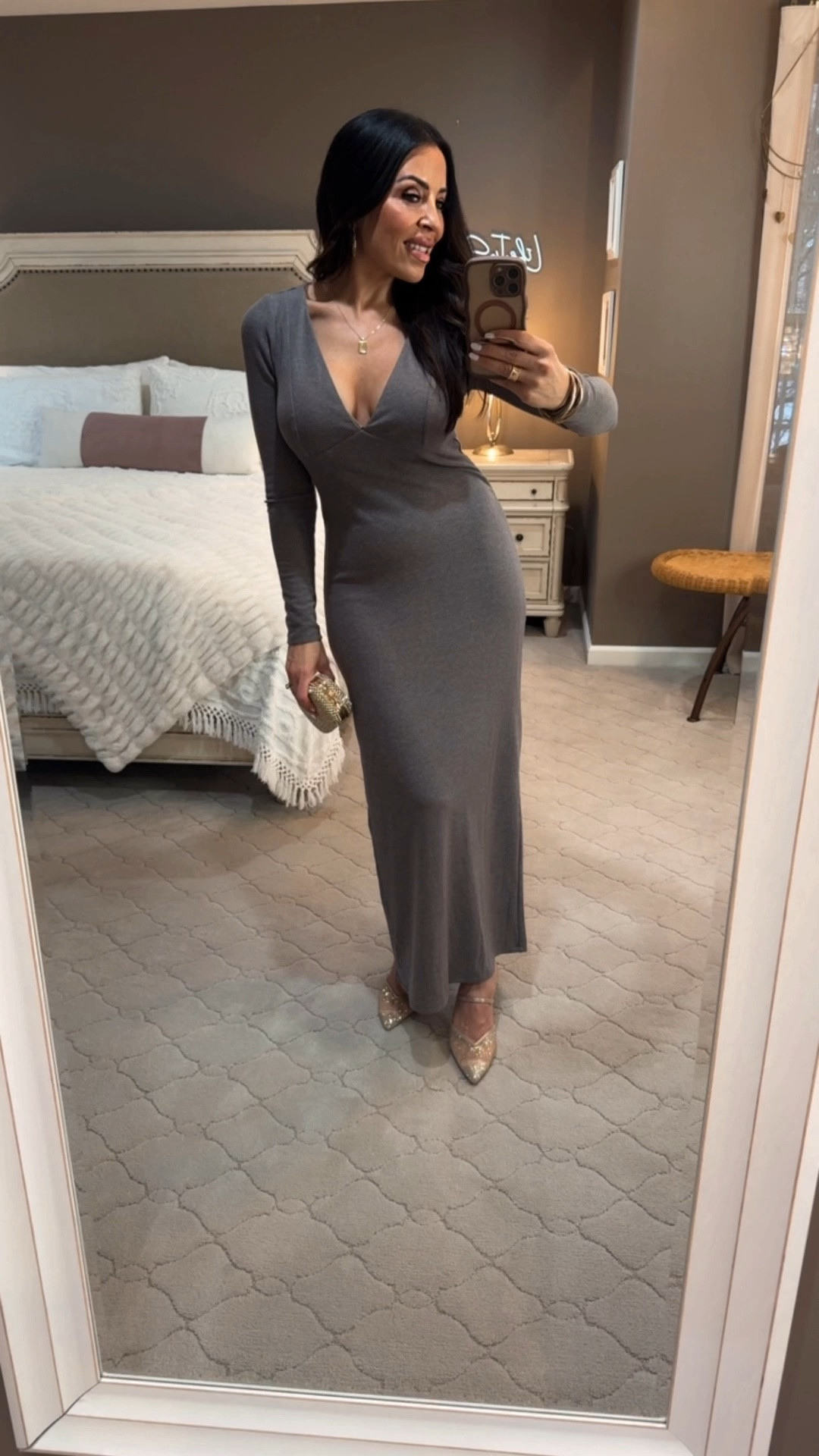 The NYE dress of my dreams and it’s from… TARGET?! 🥂✨
I am actually obsessed with the fit of this maxi dress! It’s the perfect mix of classy and sexy with the deep V-neck and that high slit in the back. I paired it with a gold sparkly clutch and matching heels for that extra New Year's Eve glow.
Best part? It’s super affordable and feels so high-end. Whether you’re going out or hosting at home, this is the look. 💎

#LTKOver40 #LTKFindsUnder50 #LTKHoliday