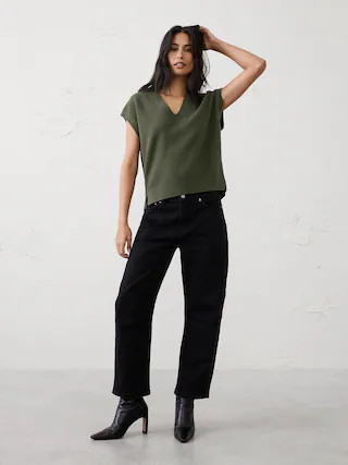 Textured V-Neck Sweater Vest | Banana Republic Factory