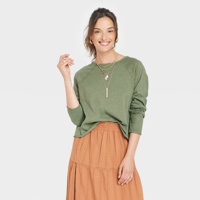 Women's Long Sleeve T-Shirt - Universal Thread™ | Target