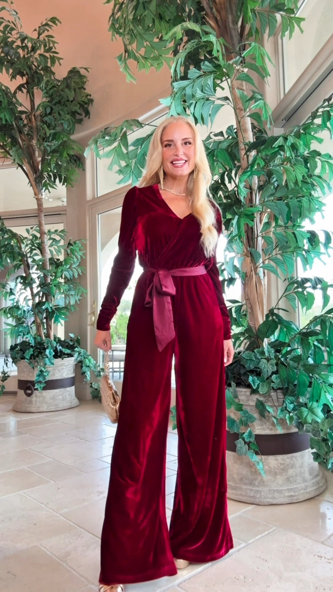 I am so obsessed with this beautiful red velvet long sleeve jumpsuit is comfy as PJs. So soft and stretchy. Can size down one size for a better fit. Use code REBECCAP35 35% off.