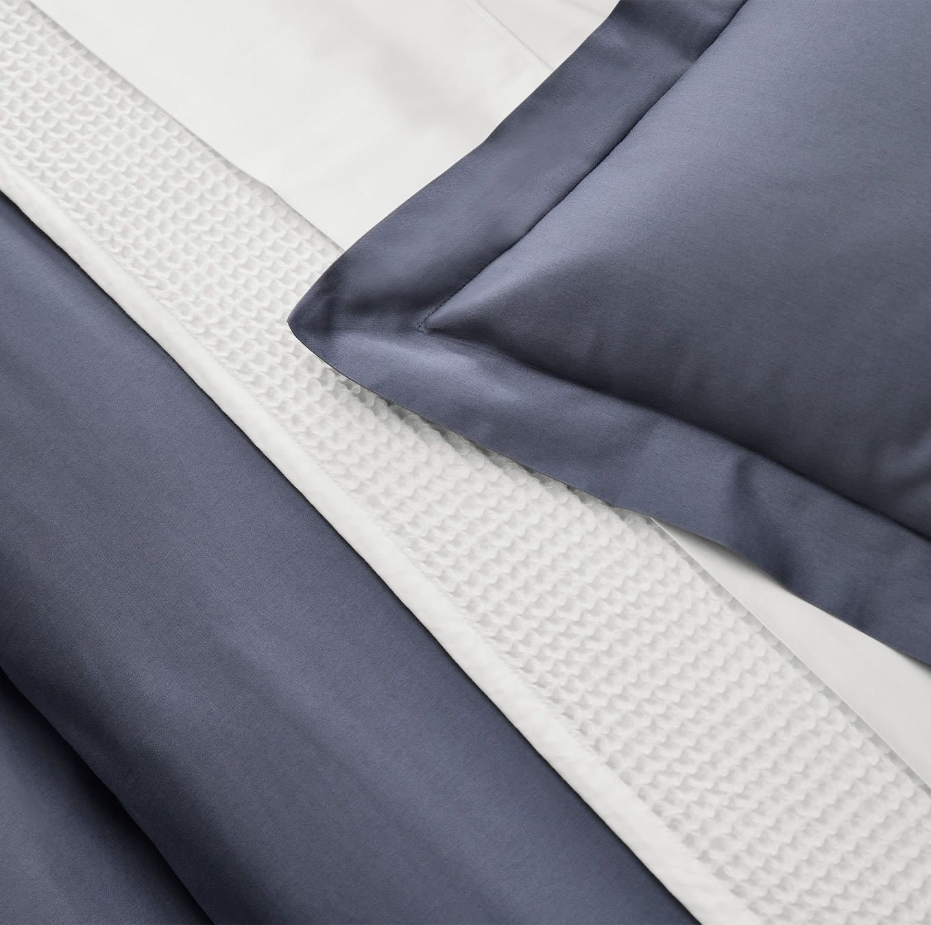 Signature Hemmed Duvet Set | Boll & Branch