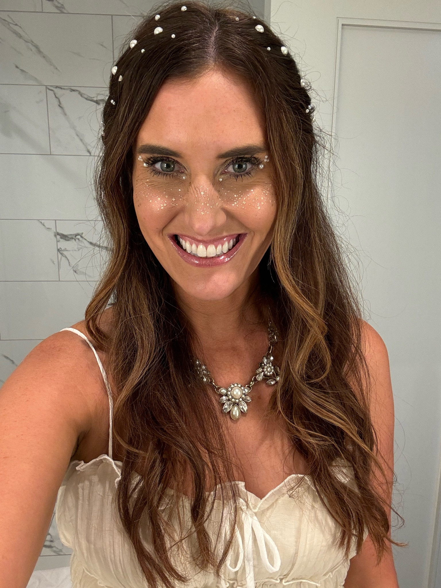 New Year’s eve hair and makeup ideas. New Year’s eve outfit ideas. 

#LTKFindsUnder50 #LTKHoliday #LTKStyleTip