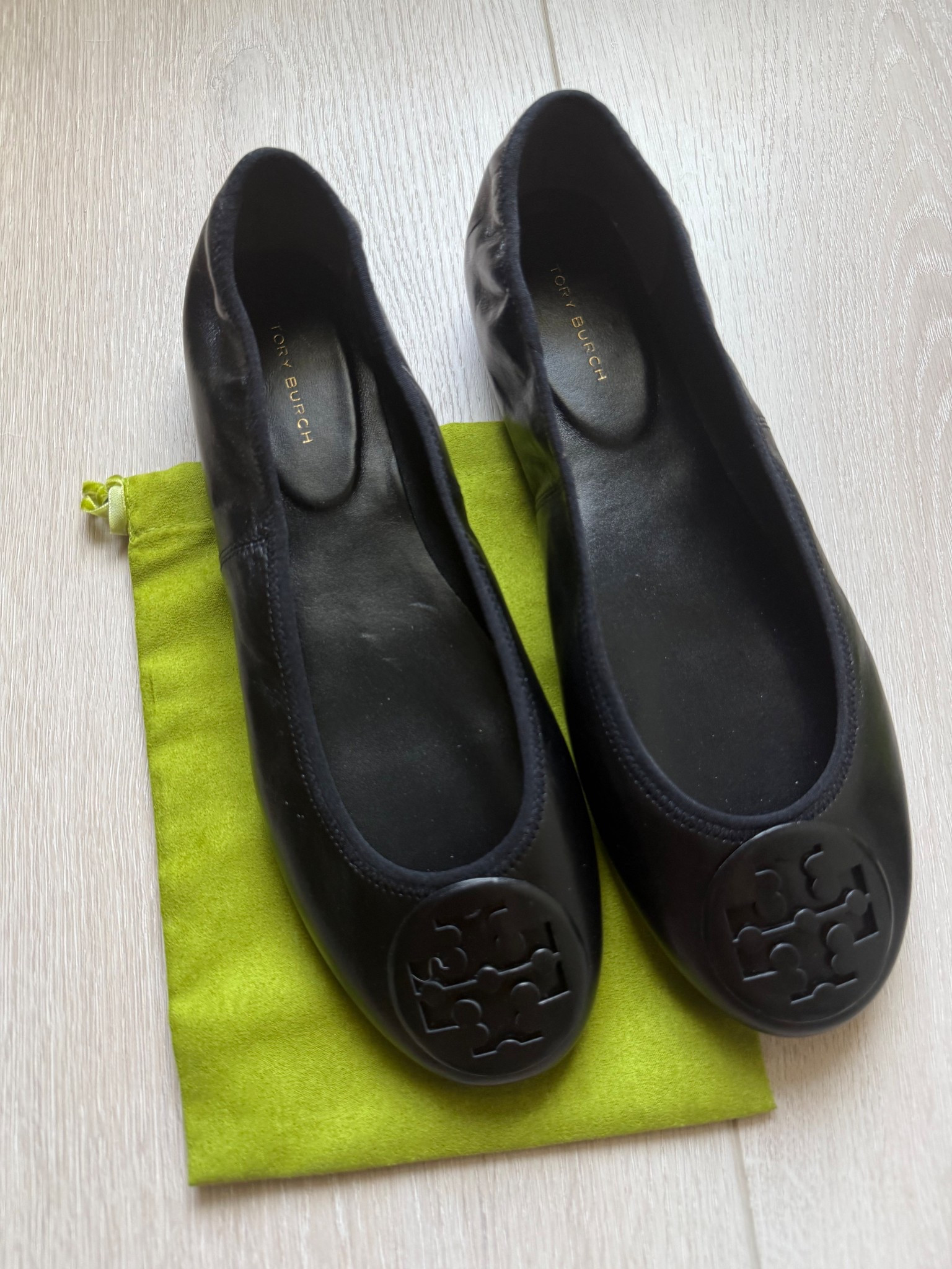 New Revas - my go to work flat. 

#LTKShoeCrush #LTKOver40 #LTKWorkwear