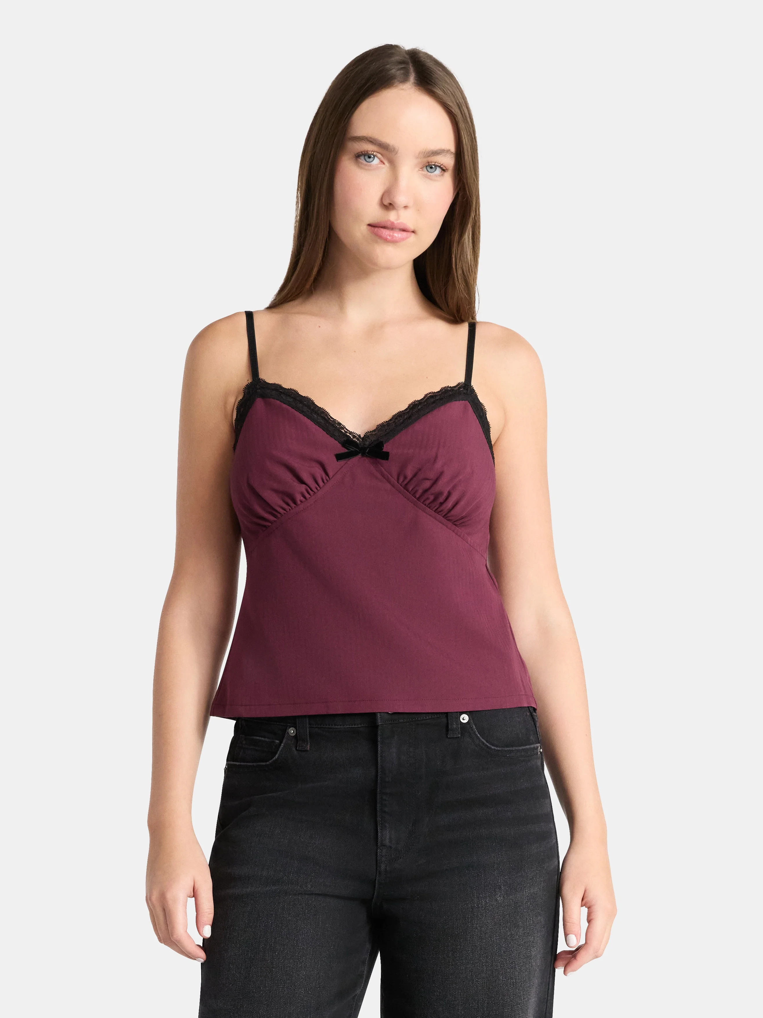 No Boundaries Sweetheart Tank Top with Lace Trim, Women's | Walmart (US)