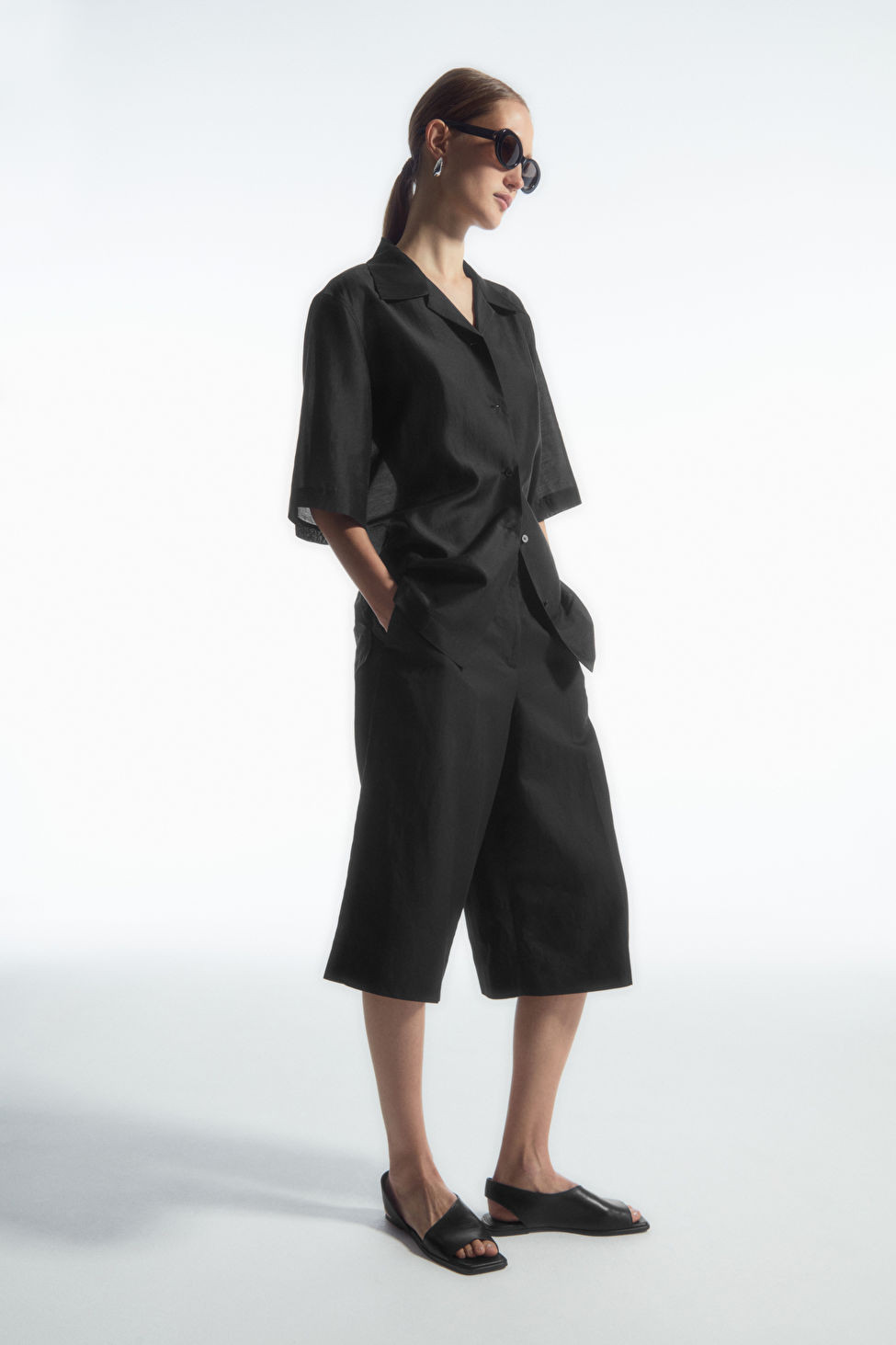 SLINGBACK-SANDALEN AUS LEDER - SCHWARZ - Shoes - COS | COS (EU)