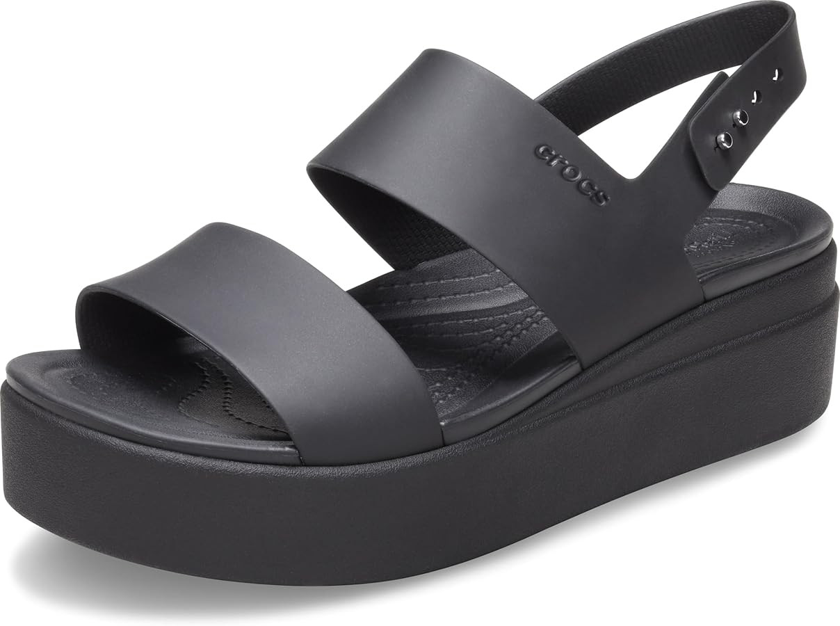 Crocs Women’s Brooklyn Low Wedges, Platform Sandals | Amazon (US)