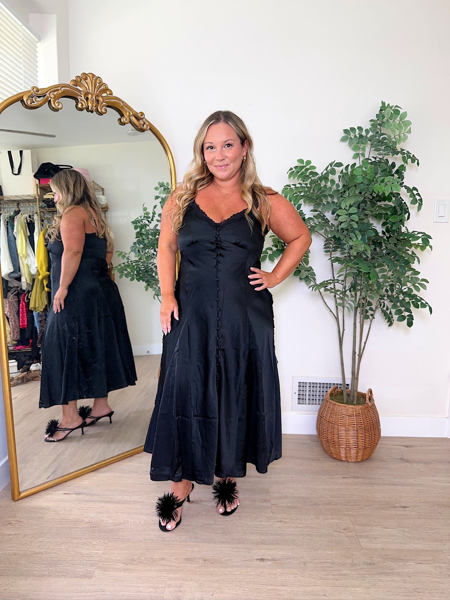 Love this black midi dress!!🖤 The lace details make it so good for date night! 

Wearing a Large Petite in the Abercrombie dress + Jeffrey Campbell heels🥰





Abercrombie dress, little black dress, black midi dress, date night outfits, fall date night outfit, petite fashion, Jeffrey Campbell shoes, fall outfits, shelli enright, stylenright 

 #LTKootd #LTKMidsize #LTKPetite